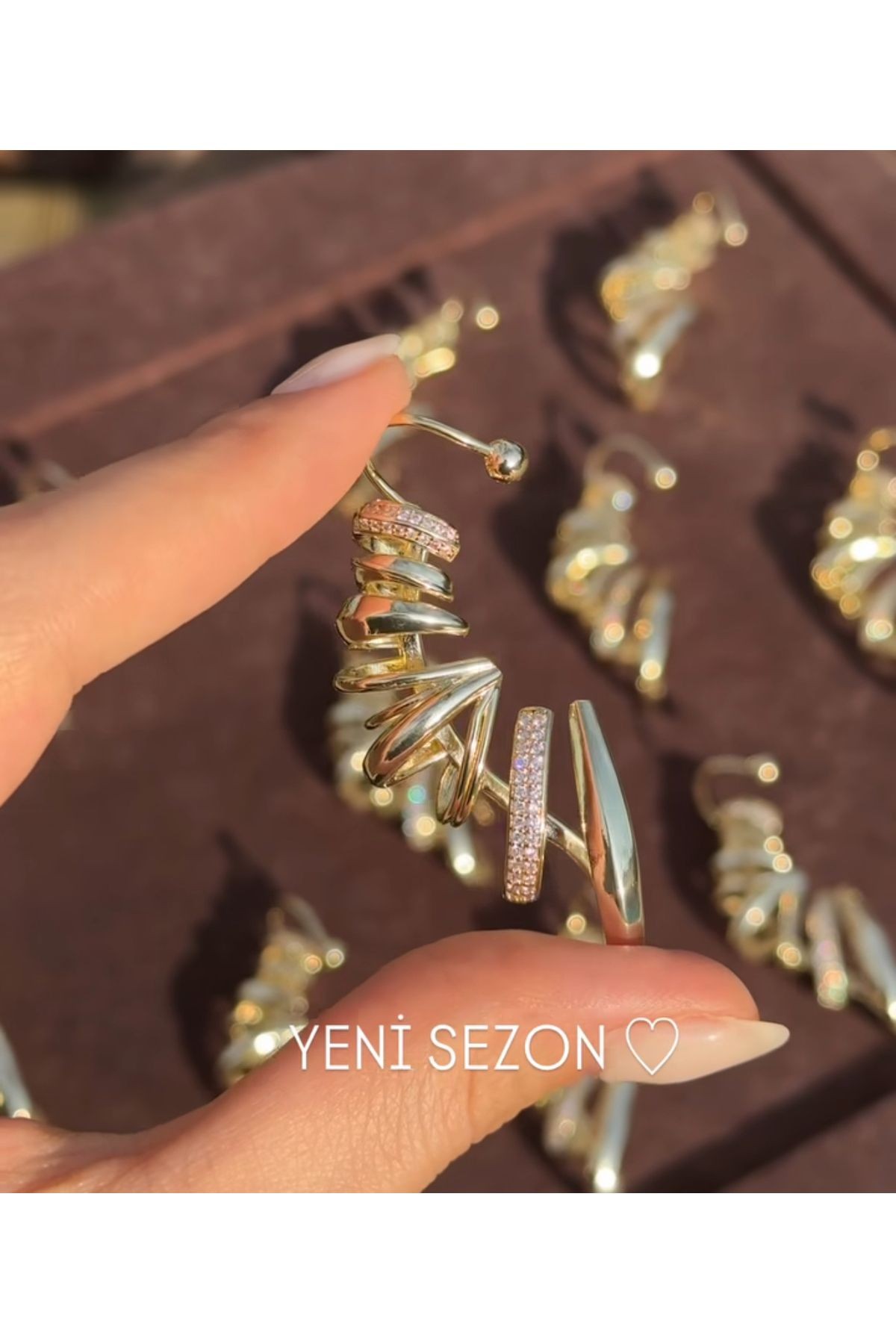Çoklu Görünüm Earcuff Küpe