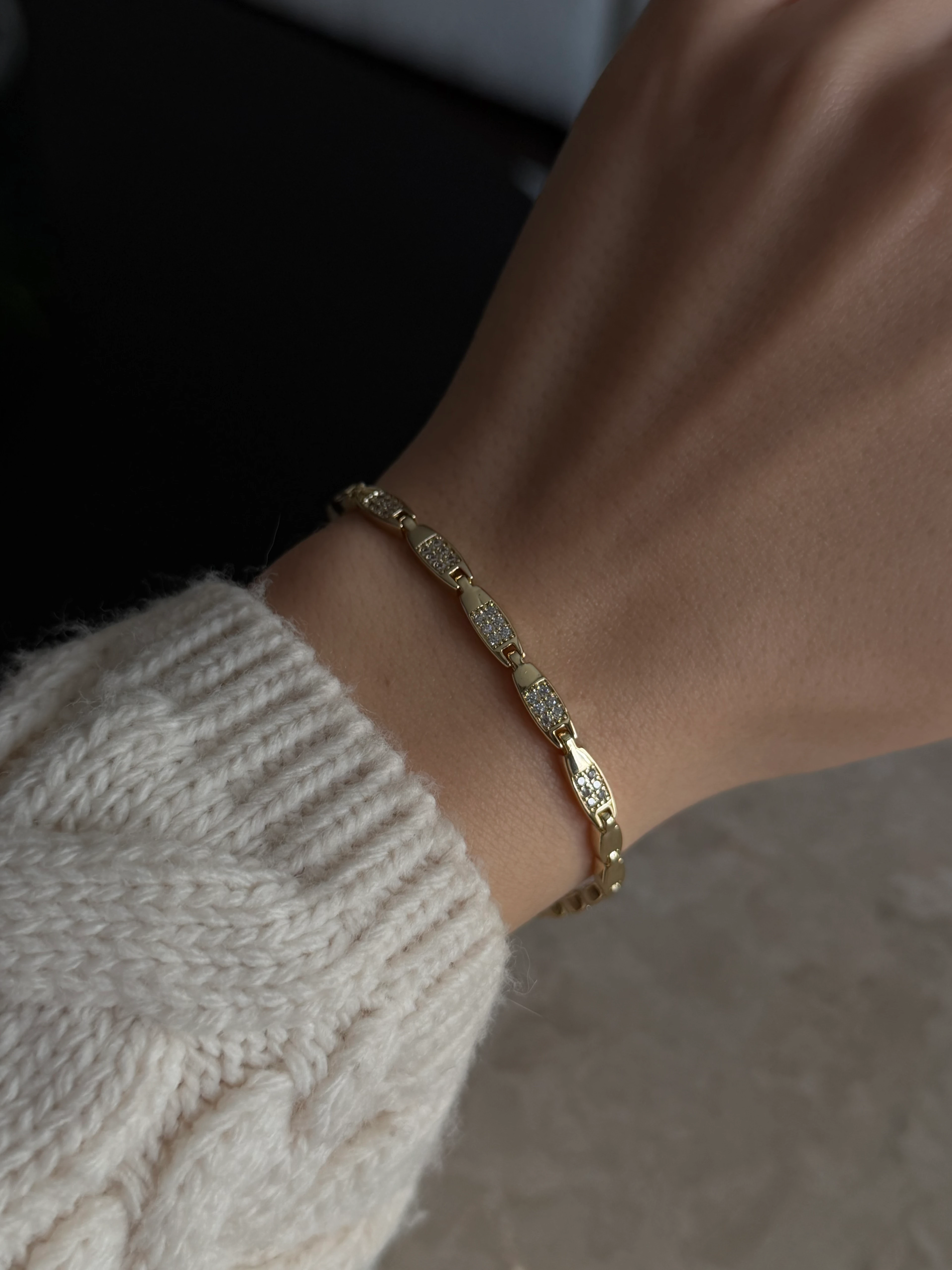 Kuyumcu model ince bileklik