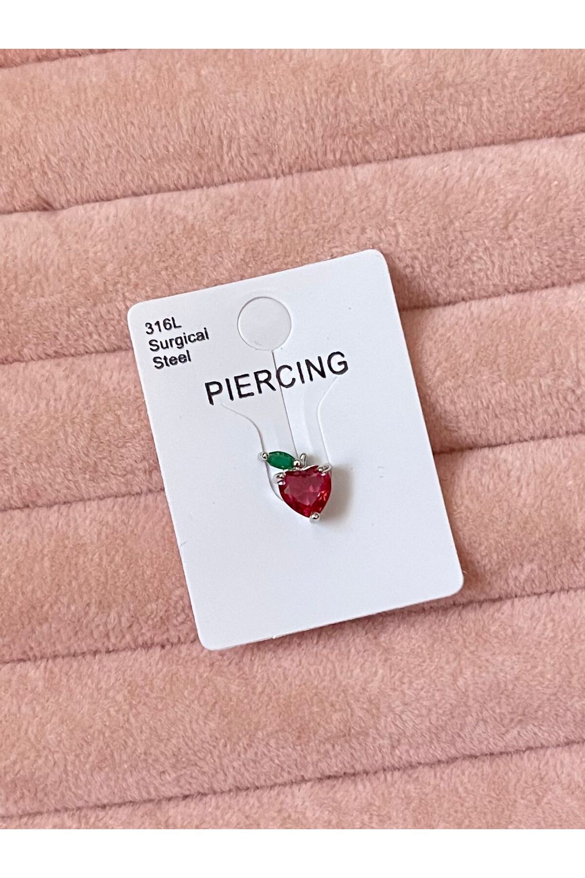 Çilek Figürlü 316l Cerrahi Çelik Tragus Piercing