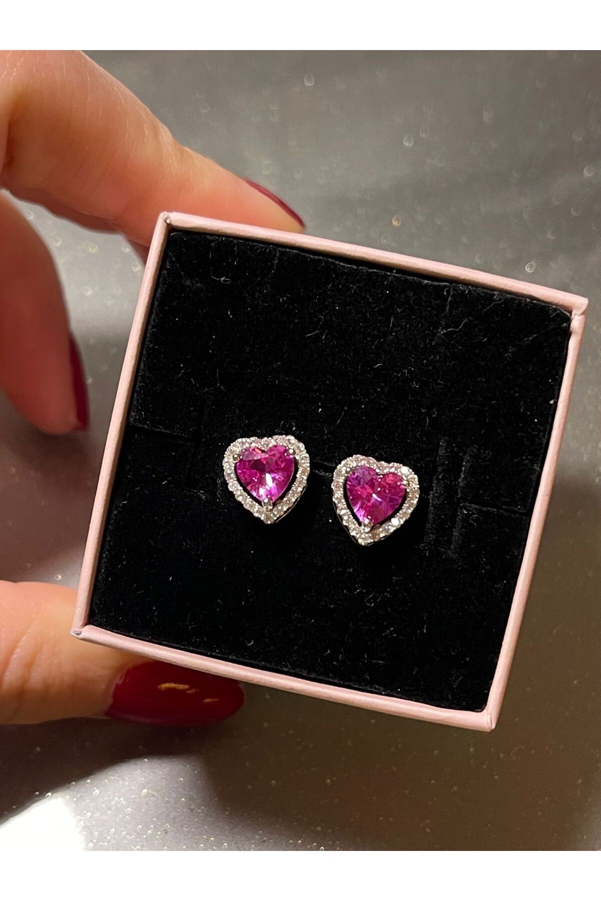 925 Ayar Gümüş Pembe Kristal Taşlı Kalp Küpe