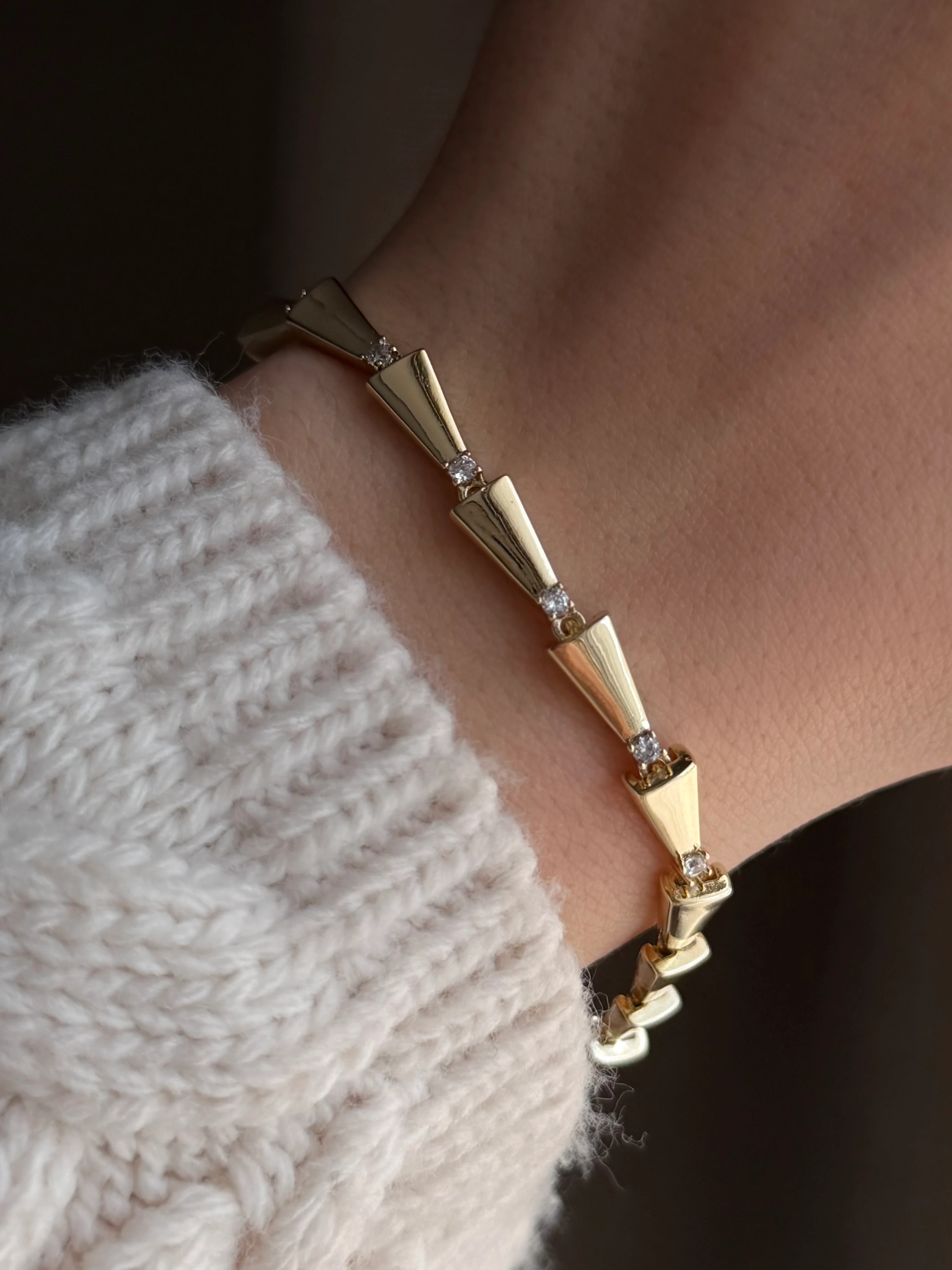 Taşlı Yılan Model Bileklik