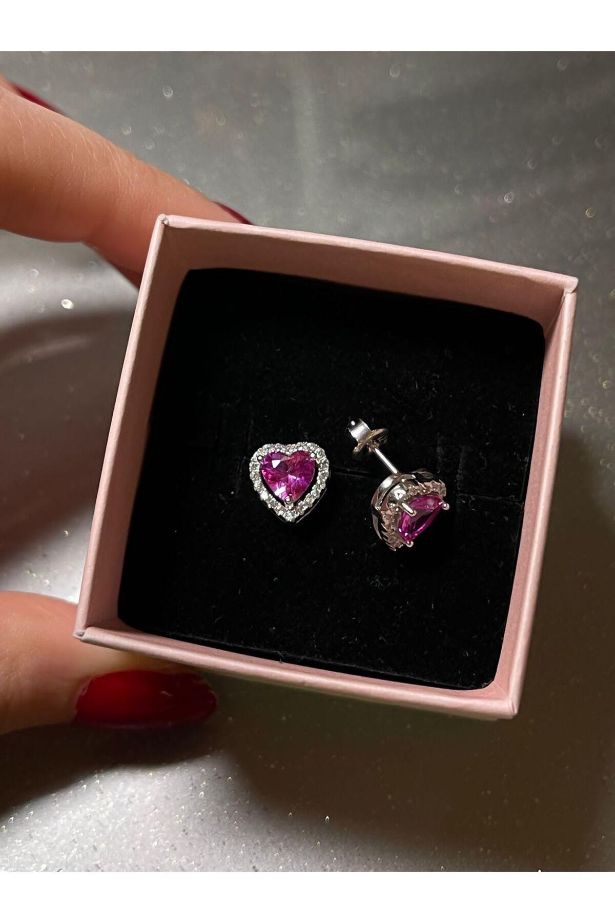 925 Ayar Gümüş Pembe Kristal Taşlı Kalp Küpe