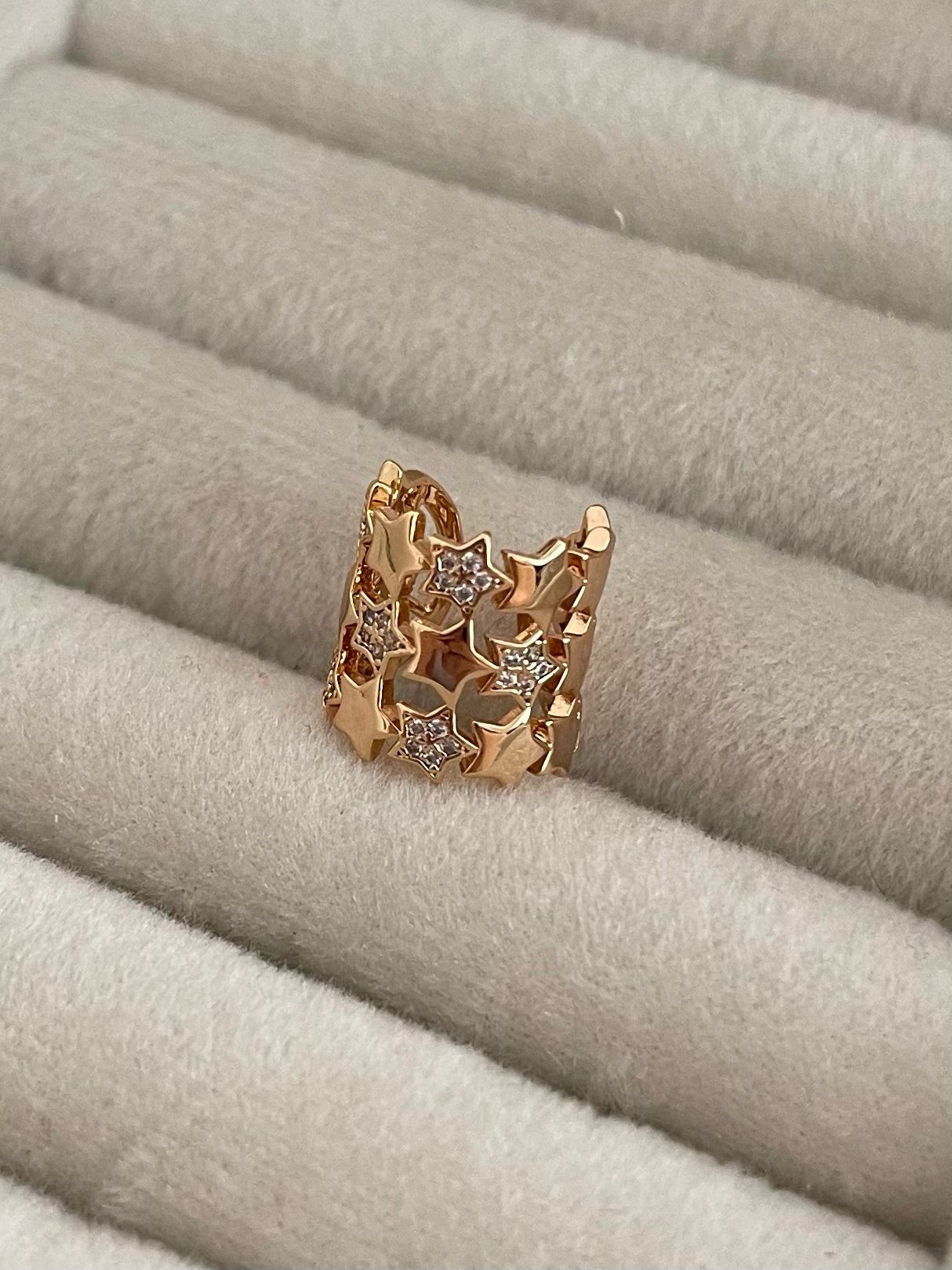 Yıldızlı Bold Earcuff