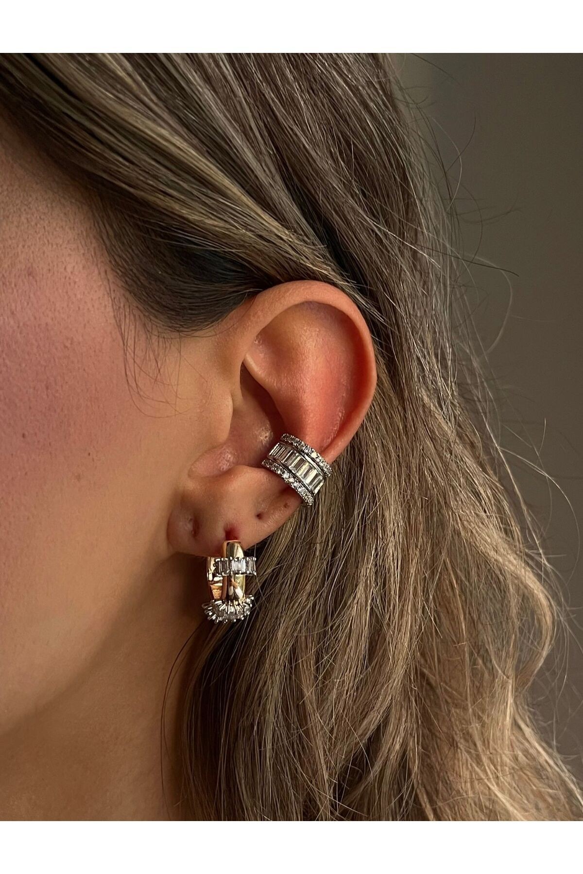 Baget ve Zirkon Taşlı Earcuff