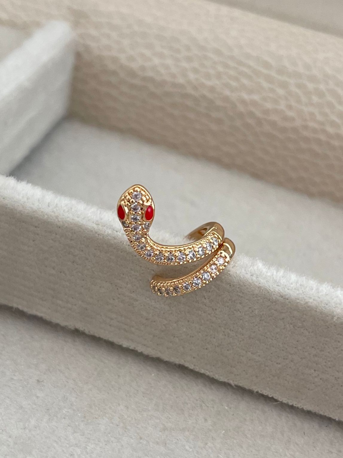 Çelik Yılan Earcuff