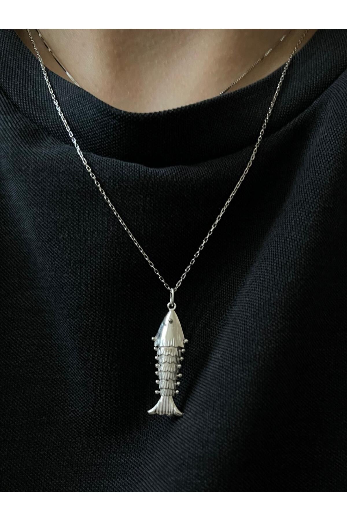 925 Ayar Gümüş Unisex Kıvrılan Balık Kolye