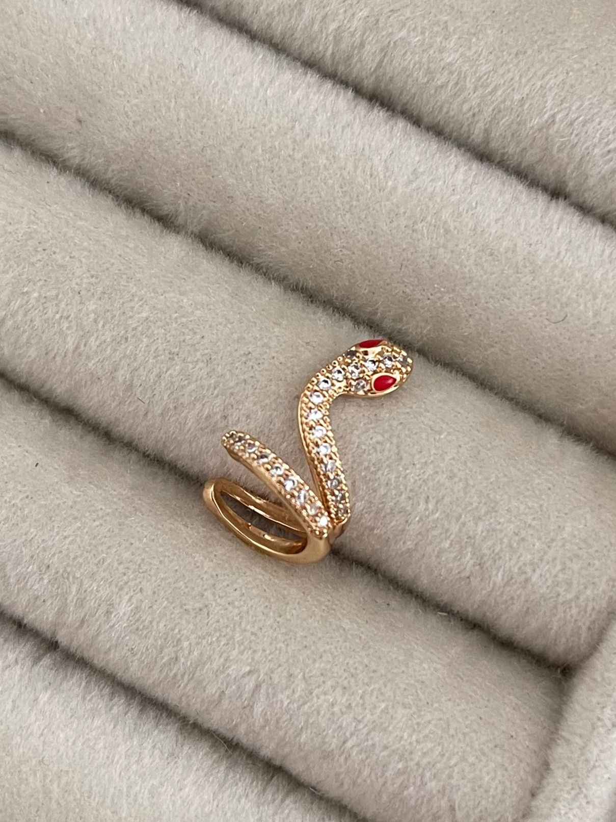 Çelik Yılan Earcuff