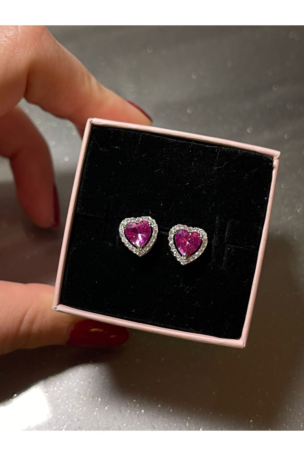 925 Ayar Gümüş Pembe Kristal Taşlı Kalp Küpe