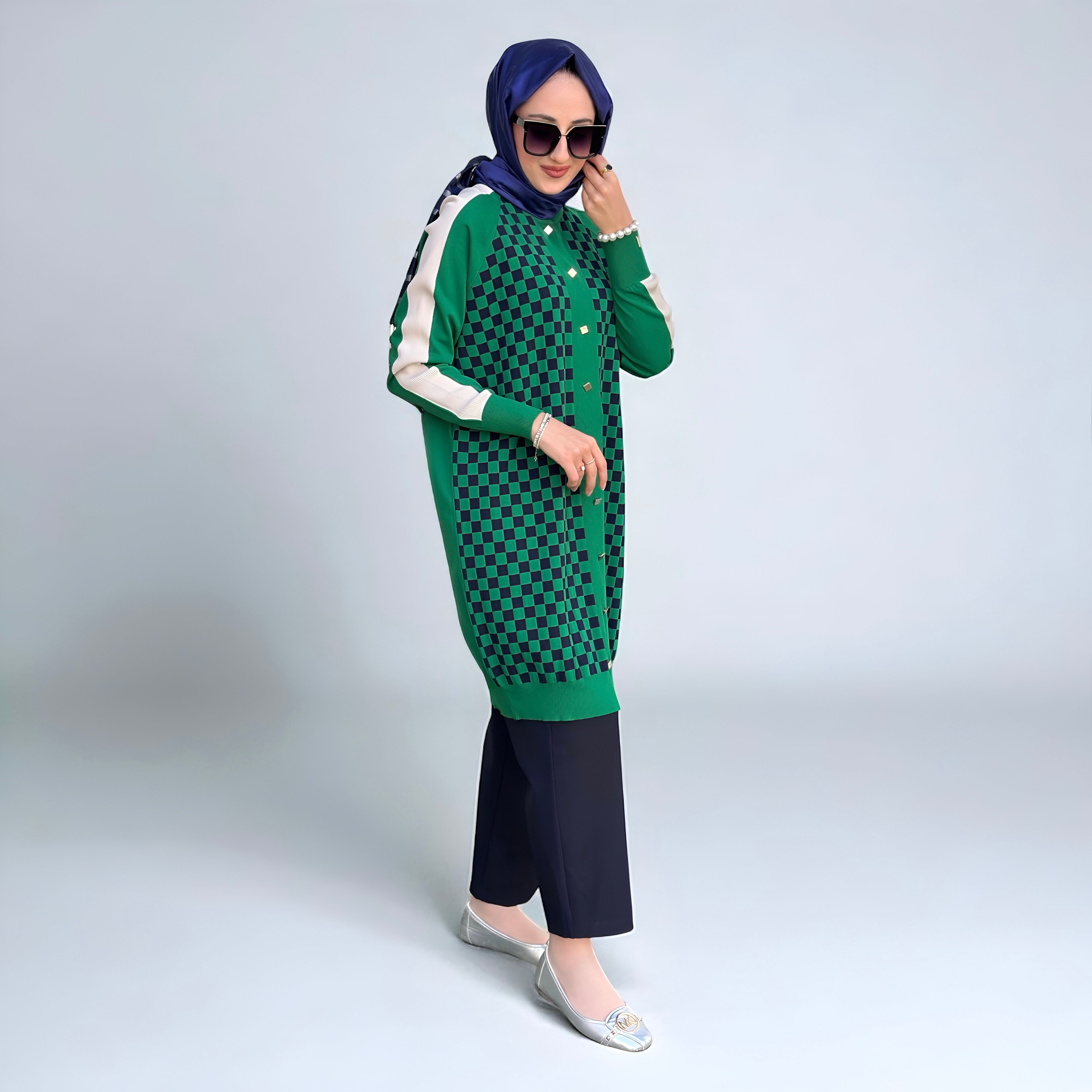 İNVEE 6891 DAMALI HIRKA