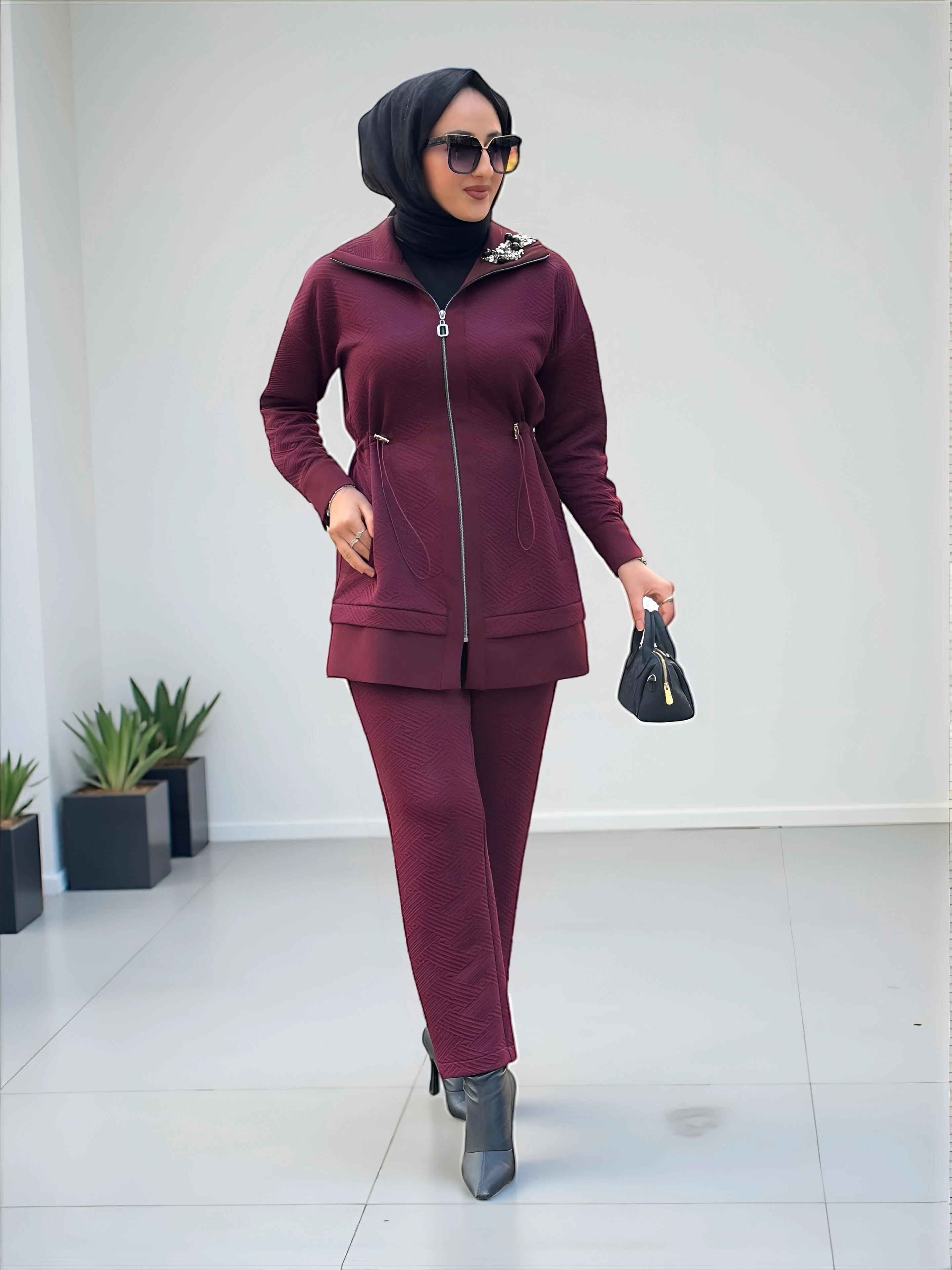 MY312 1584 YAKASI TAŞLI ÖRME JAKAR TAKIM