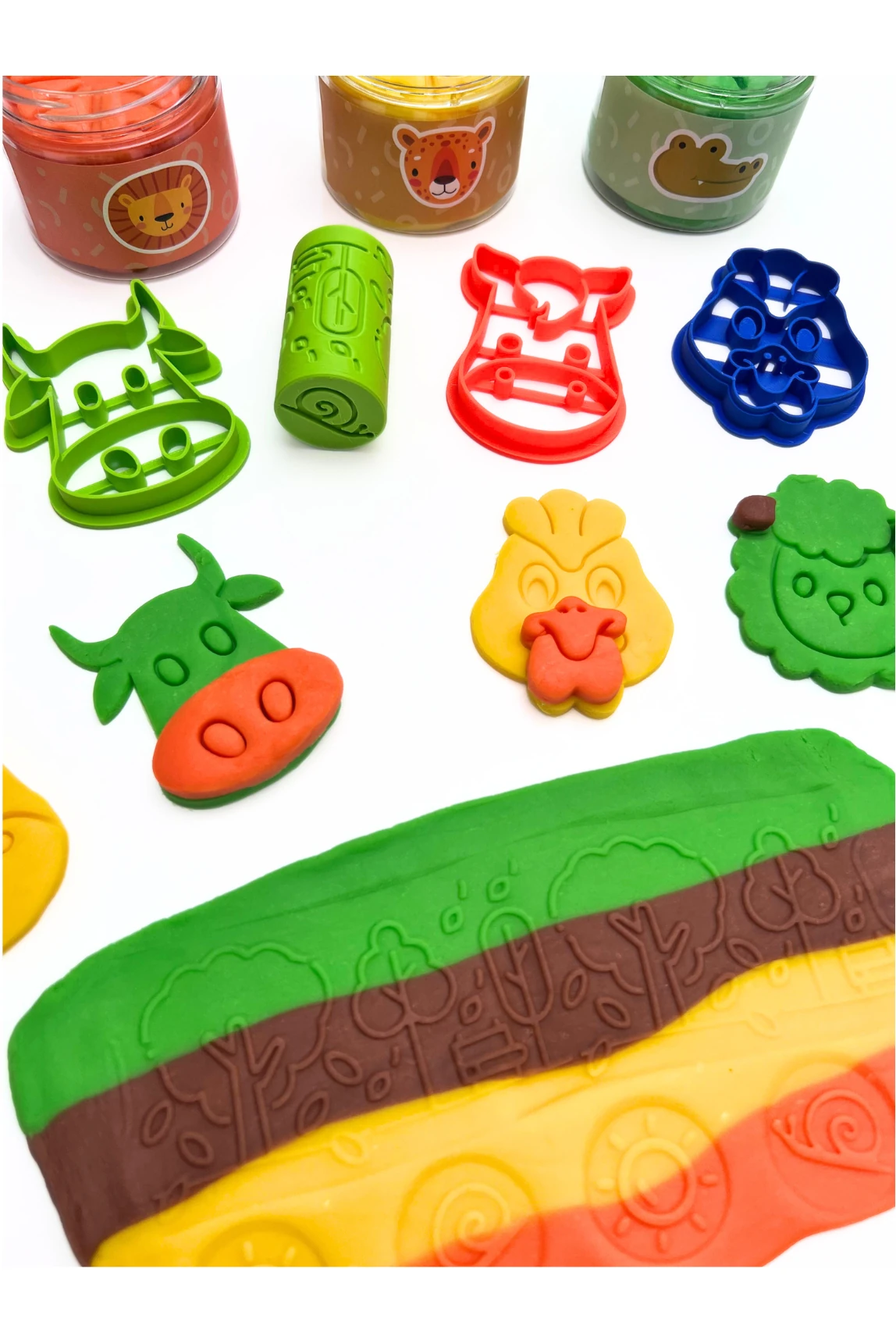 Doğal Oyun Hamuru Çiftlik Temalı Oyun Hamuru Seti -4*150gr, Kalıp, Damga Roller, Ahşap Merdane