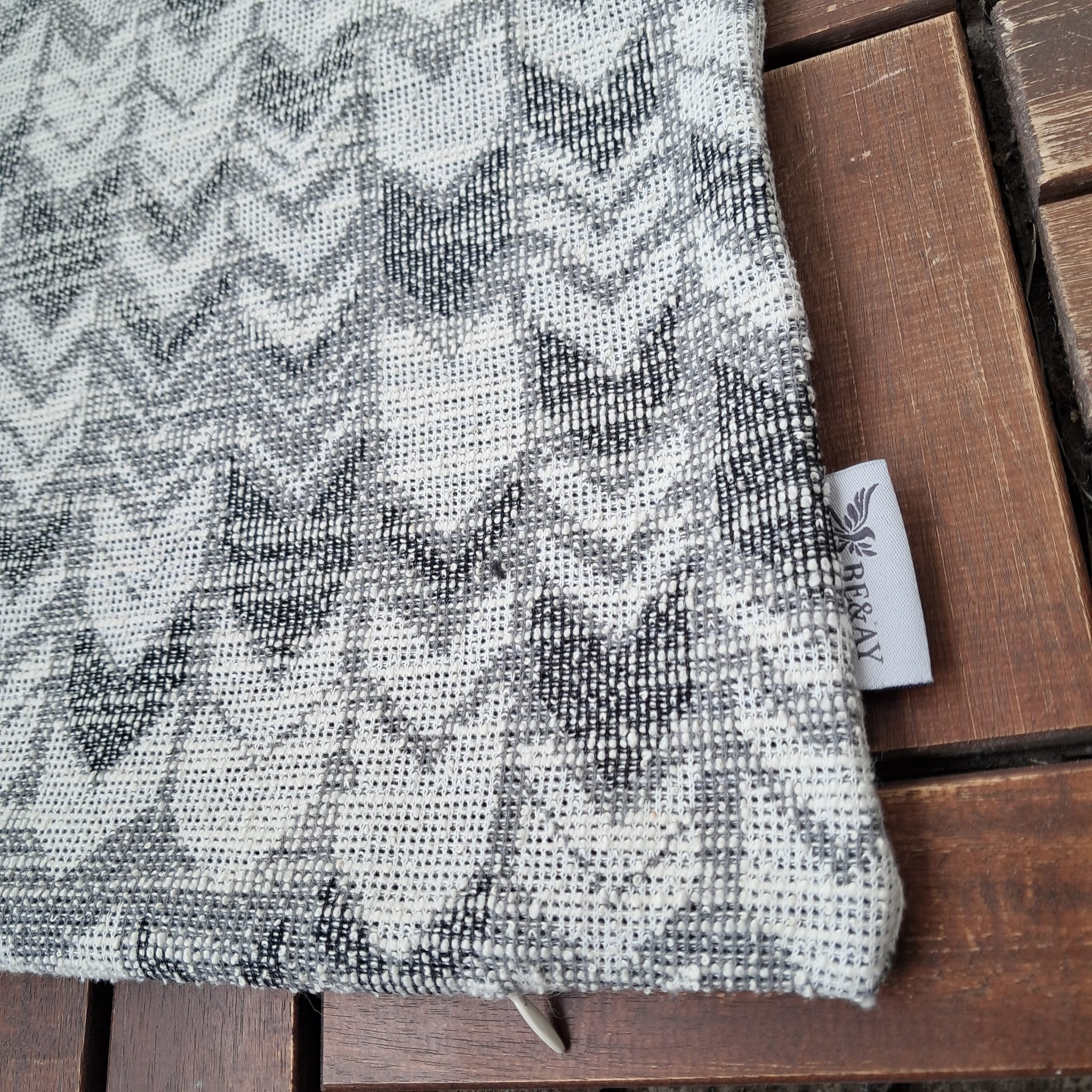 FLAME JAKAR DOKUMA KIRLENT KILIFI, GRİ -KREM