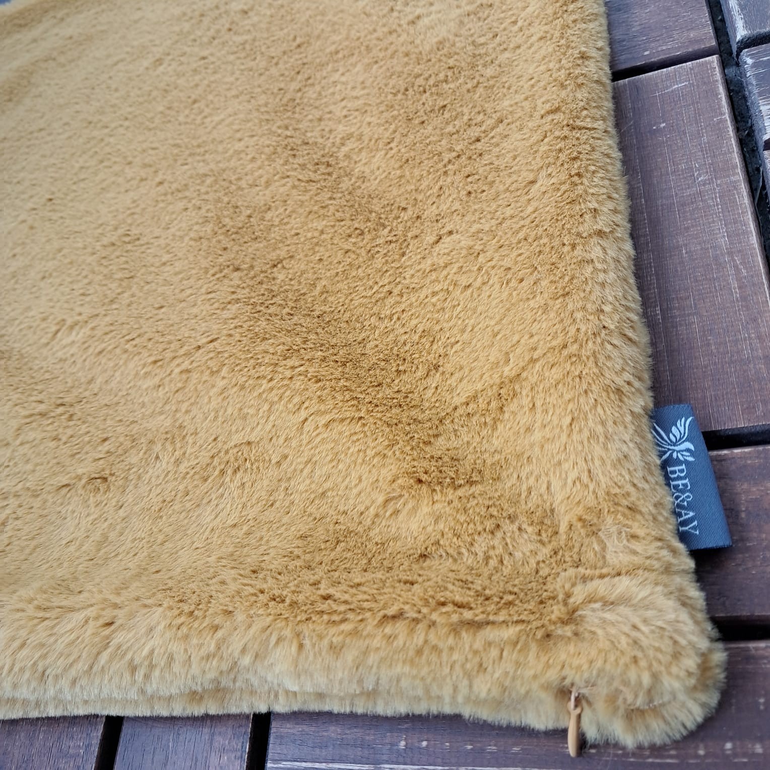 PELUŞ KIRLENT KILIFI , HARDAL 