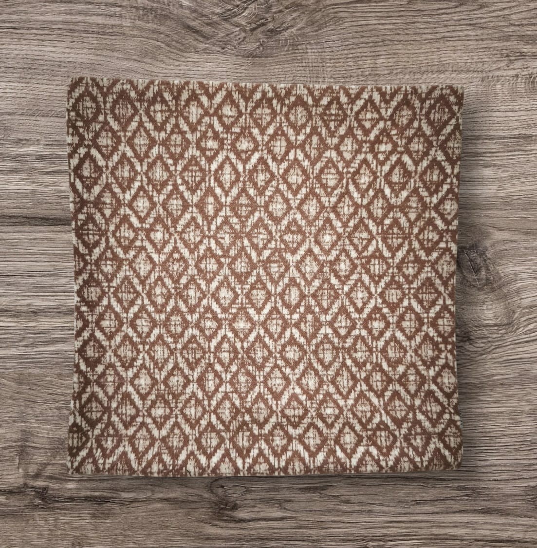 IKAT JAKAR DESENLİ KIRLENT KILIFI