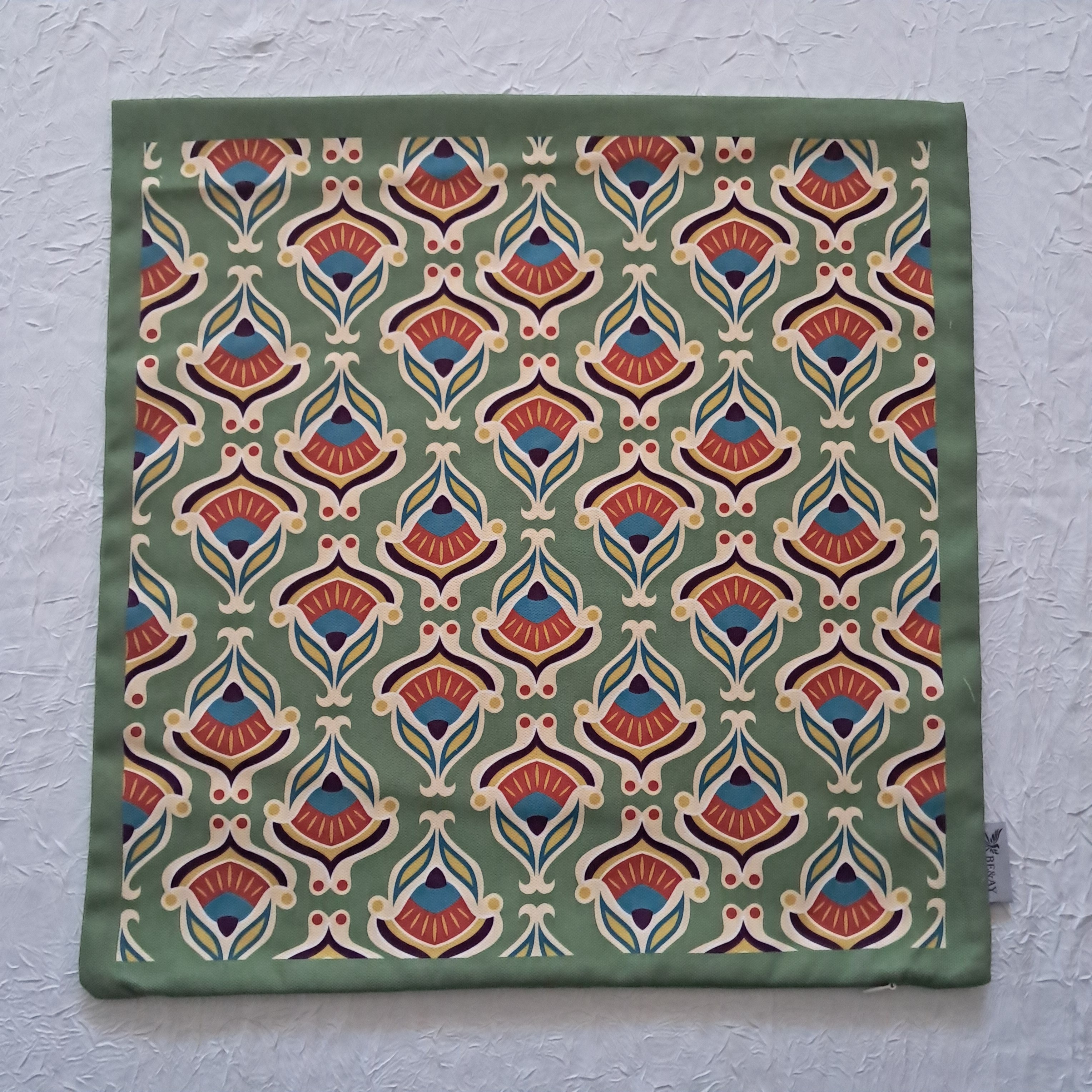 BASKILI KIRLENT KILIFI - LALEZAR