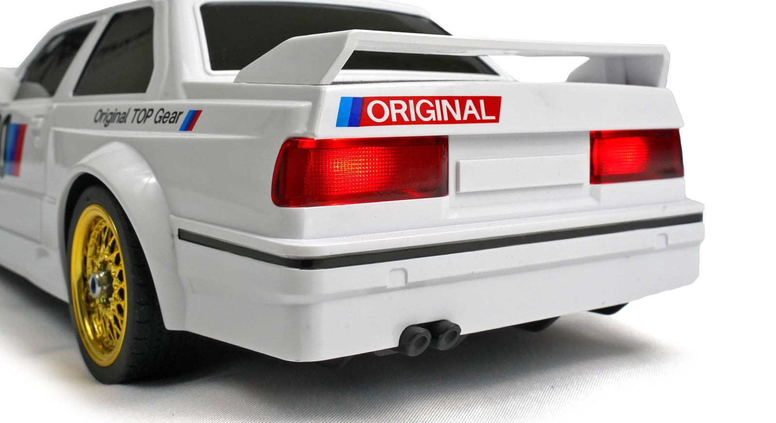 Retro Drift 1:16 Ölçek 2.4G RC Araba 7.4V Lithium Şarj Edilebilir Harika Drift