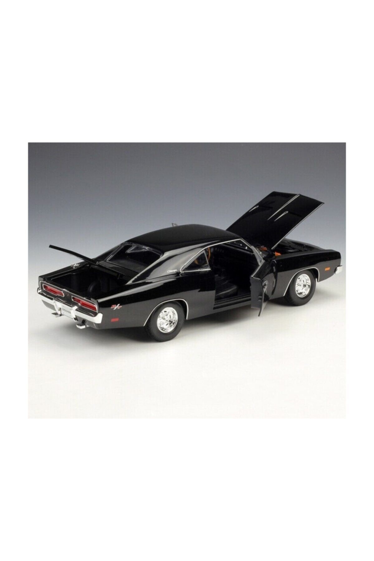 1:18 Ölçekli 1969 Dodge Charger R/t Model Araba