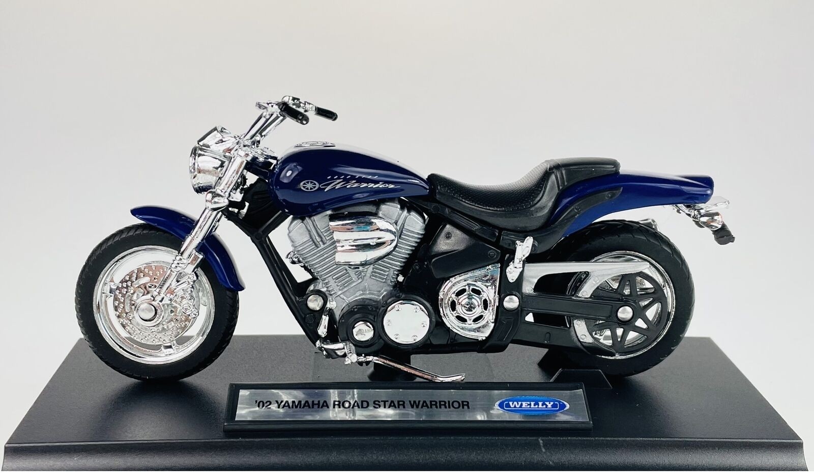 '02 YAMAHA ROAD STAR WARRIOR 1:18 Ölçekli Model