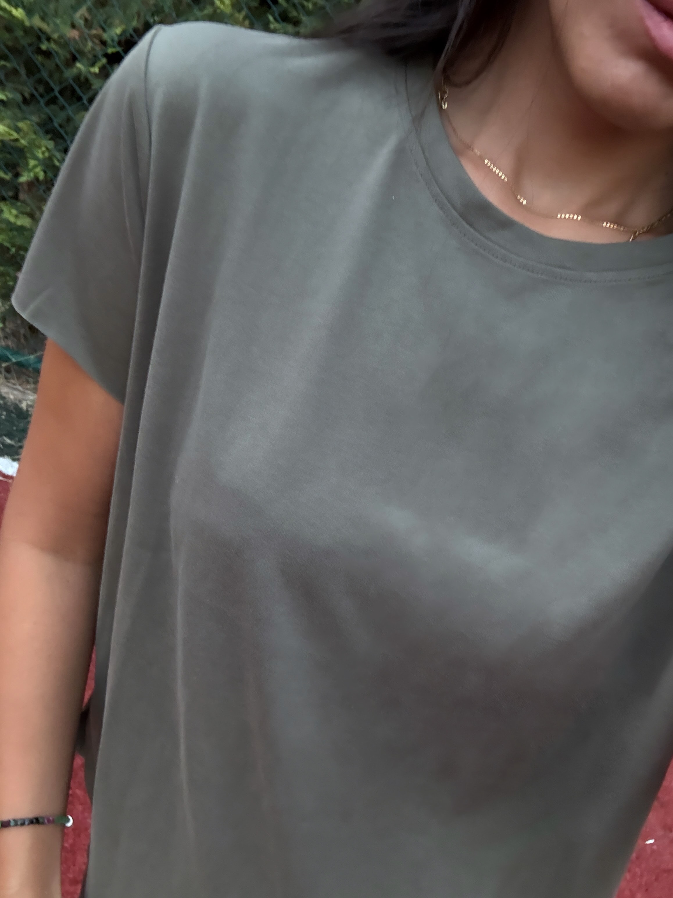 Haki Lazer Kesim Kadın Basic T-Shirt