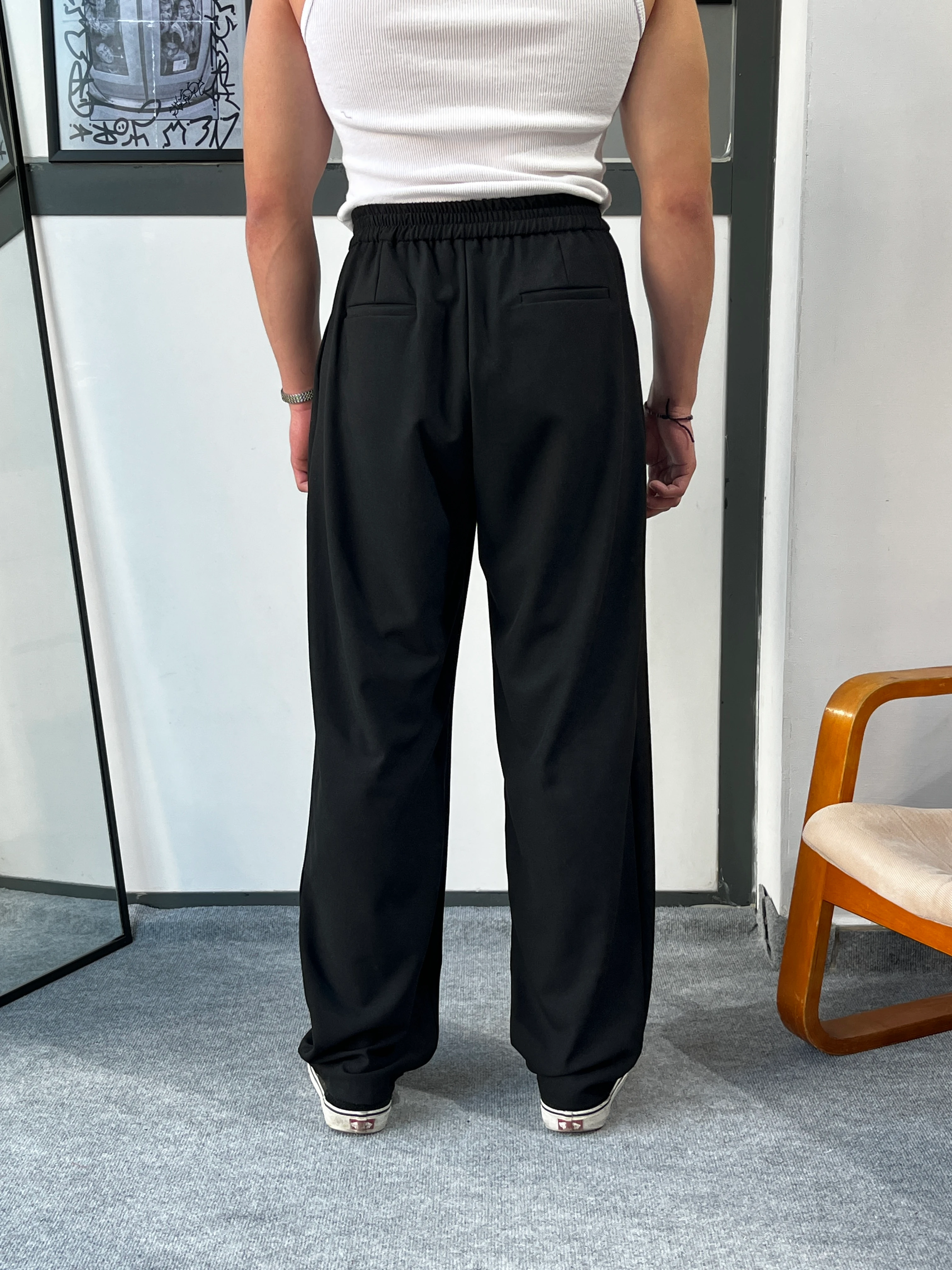 Ghost Pileli Baggy Siyah Kumaş Pantolon G10119