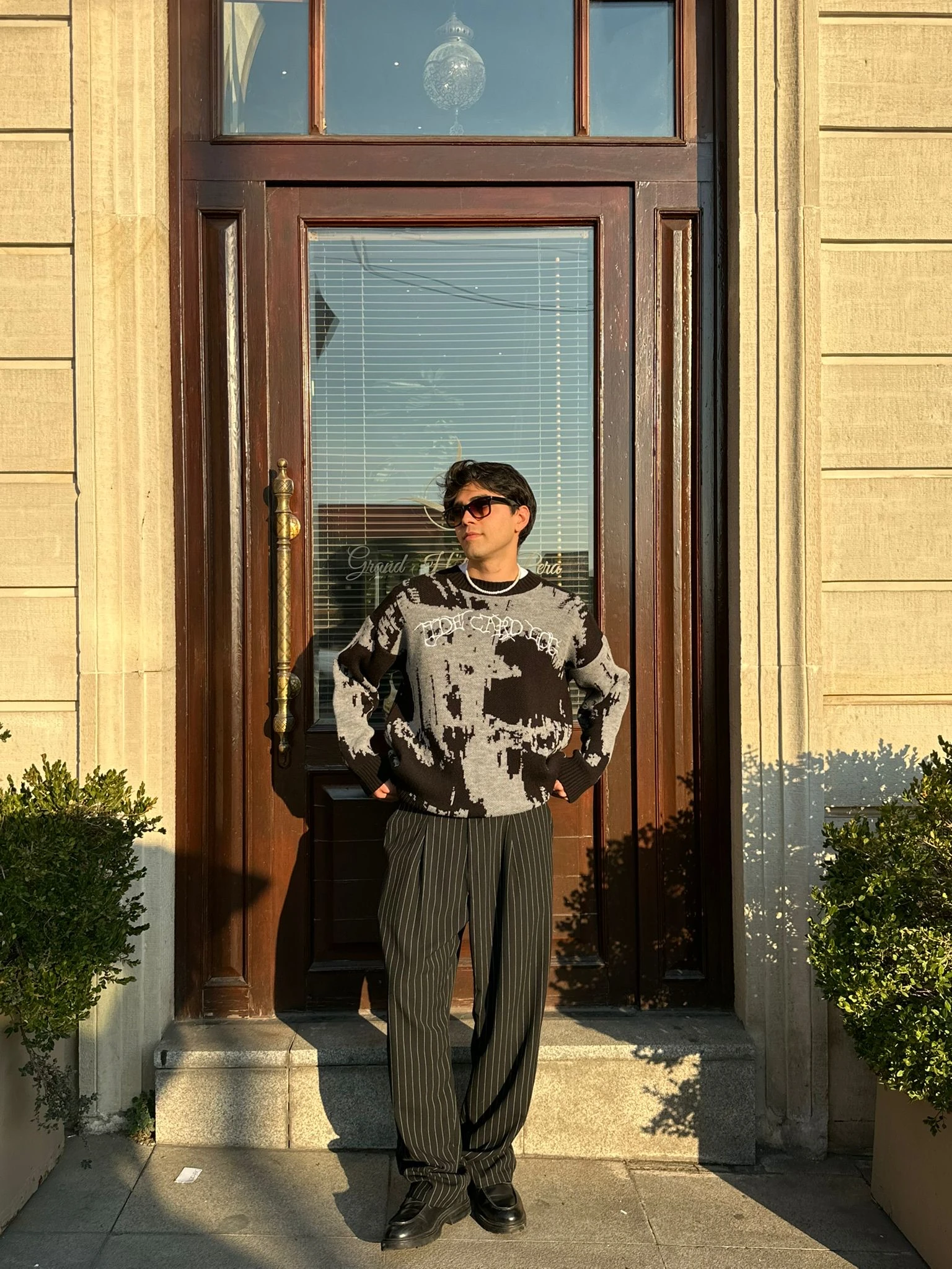 Premium Nakış Detaylı Triko Kazak G10160