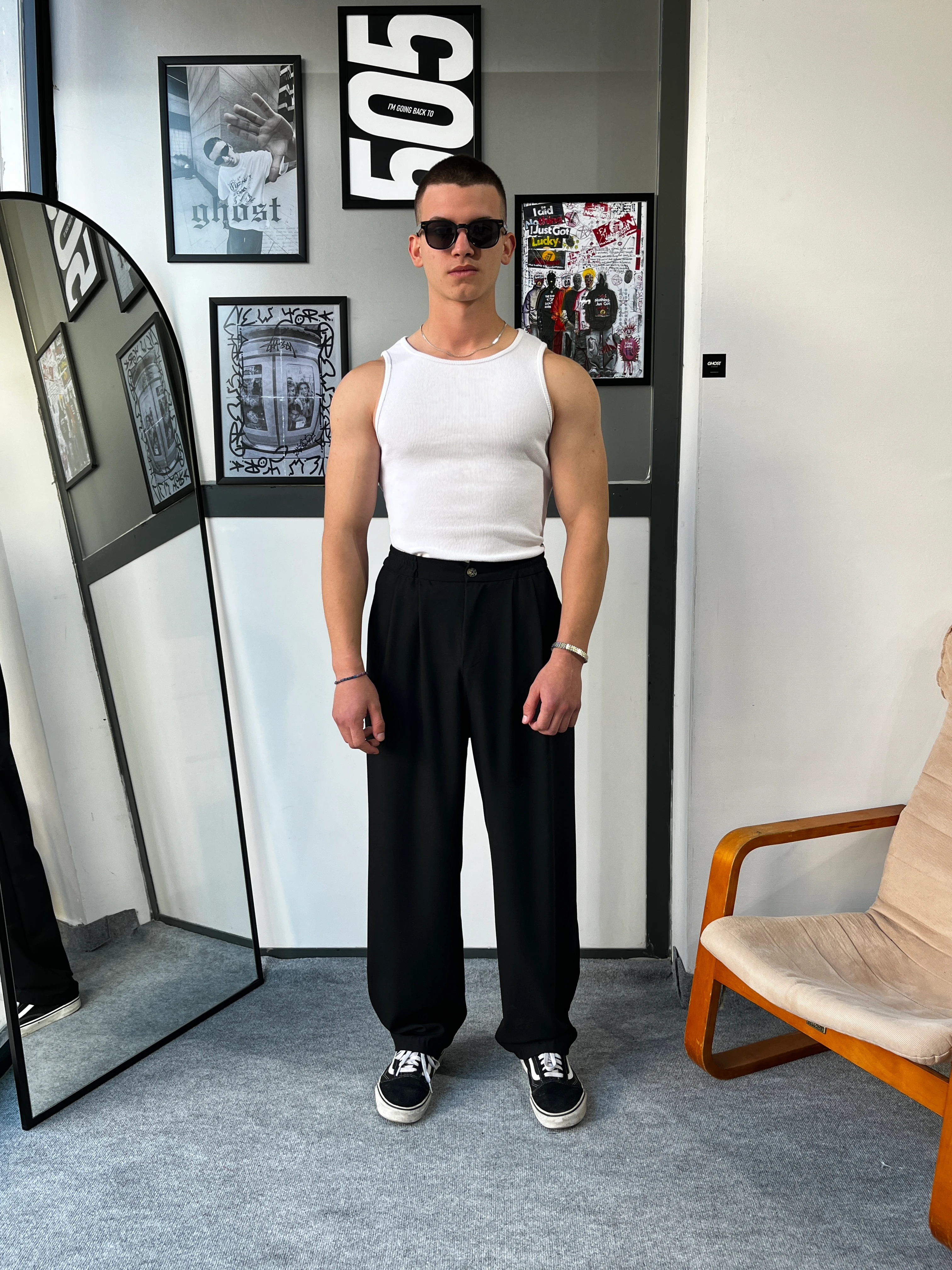 Ghost Pileli Baggy Siyah Kumaş Pantolon G10119