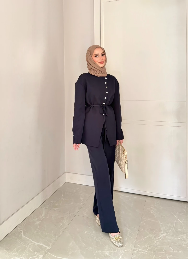 HAZEL TAKIM LACİVERT