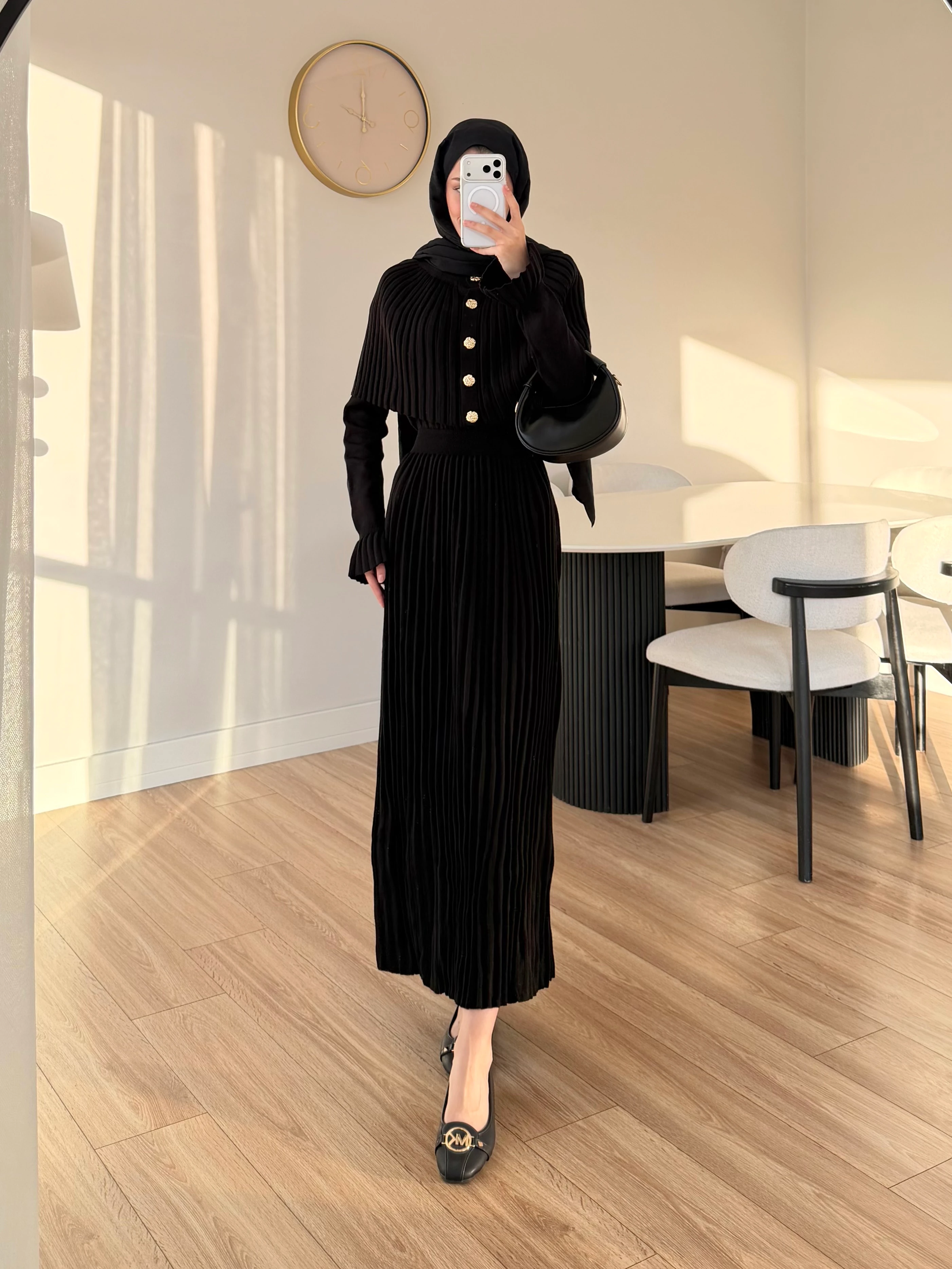 PELERİN DETAY ELBİSE SİYAH