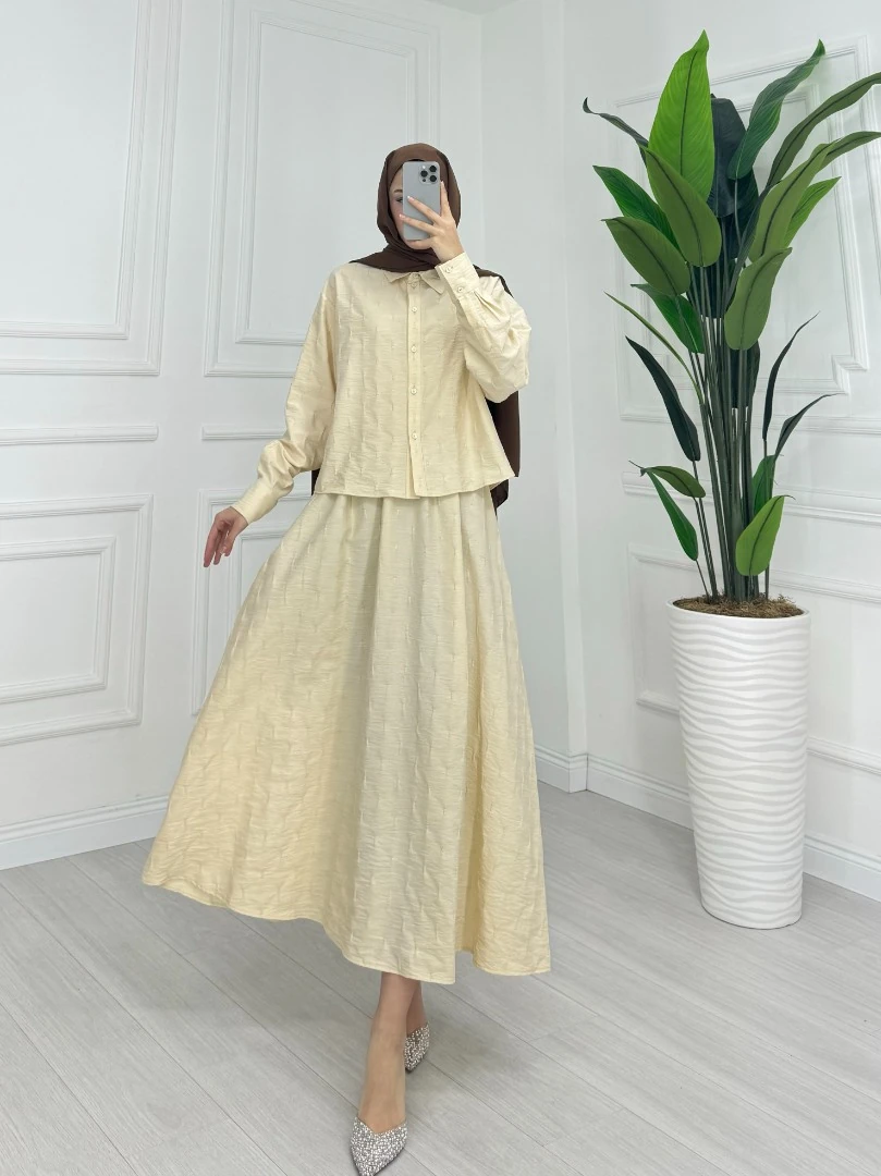 MUEN ETEKLİ TAKIM BEJ