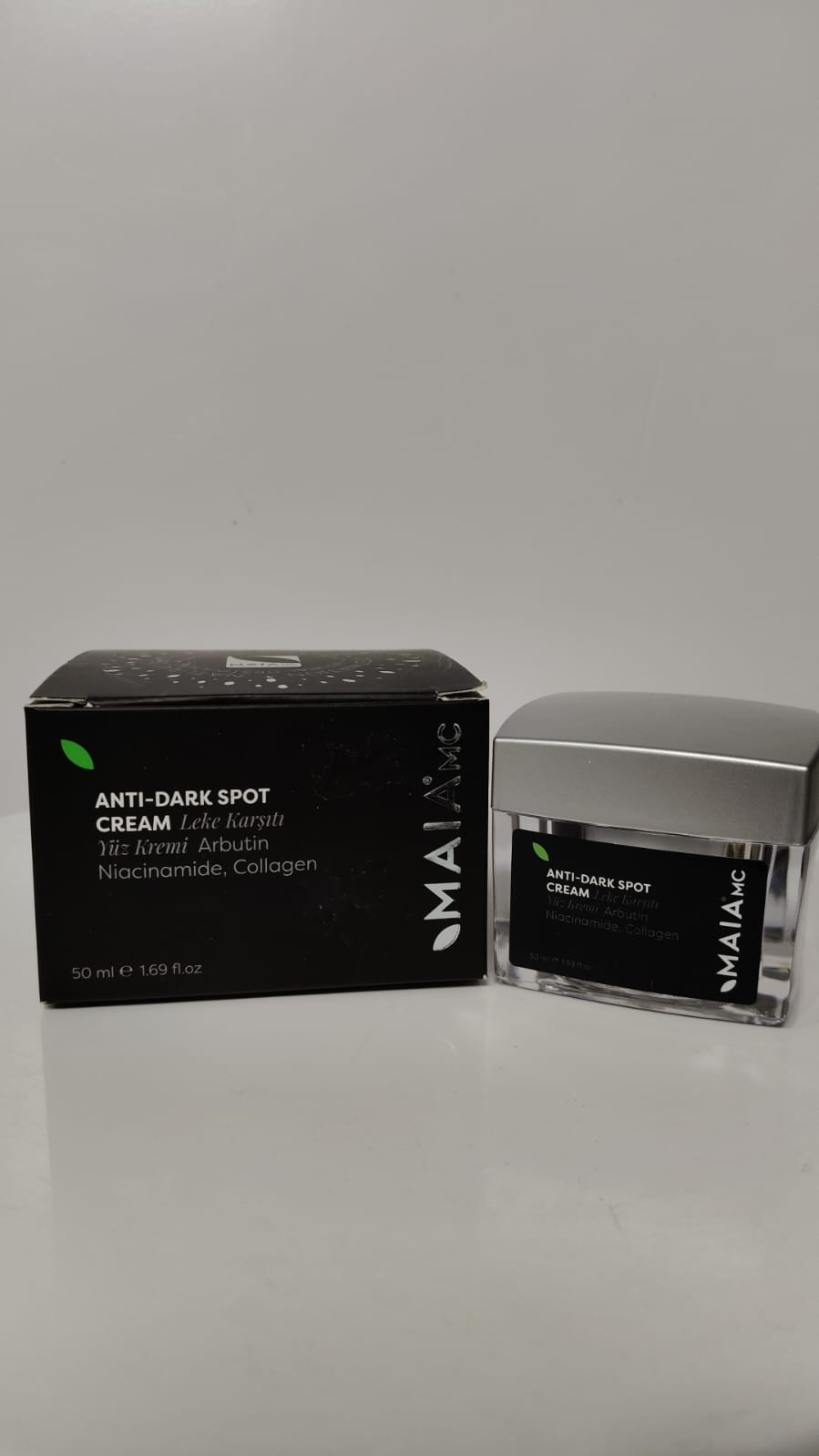 Maia anti dark spot cream