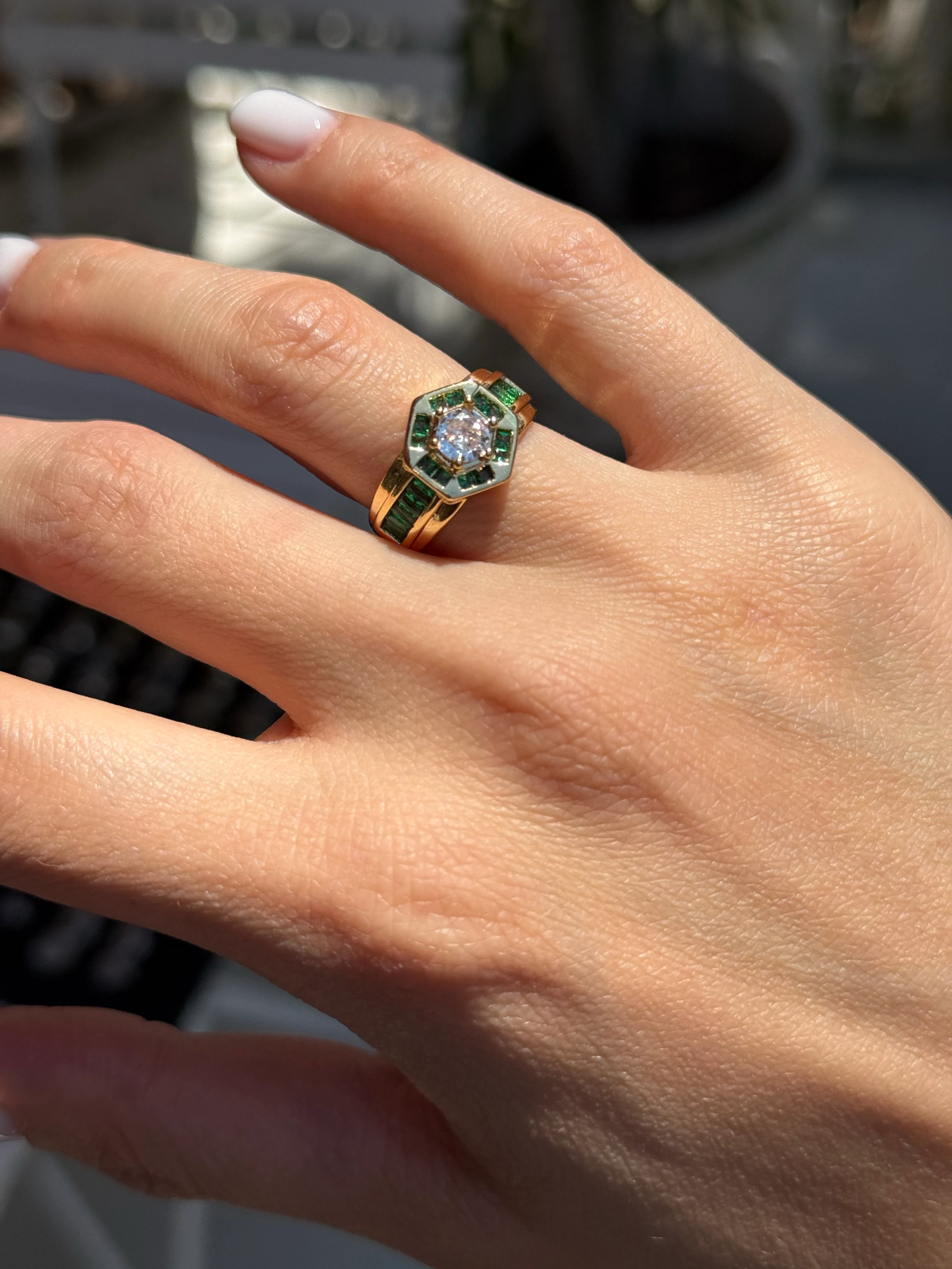 Yeşil Taşlı Yüzük