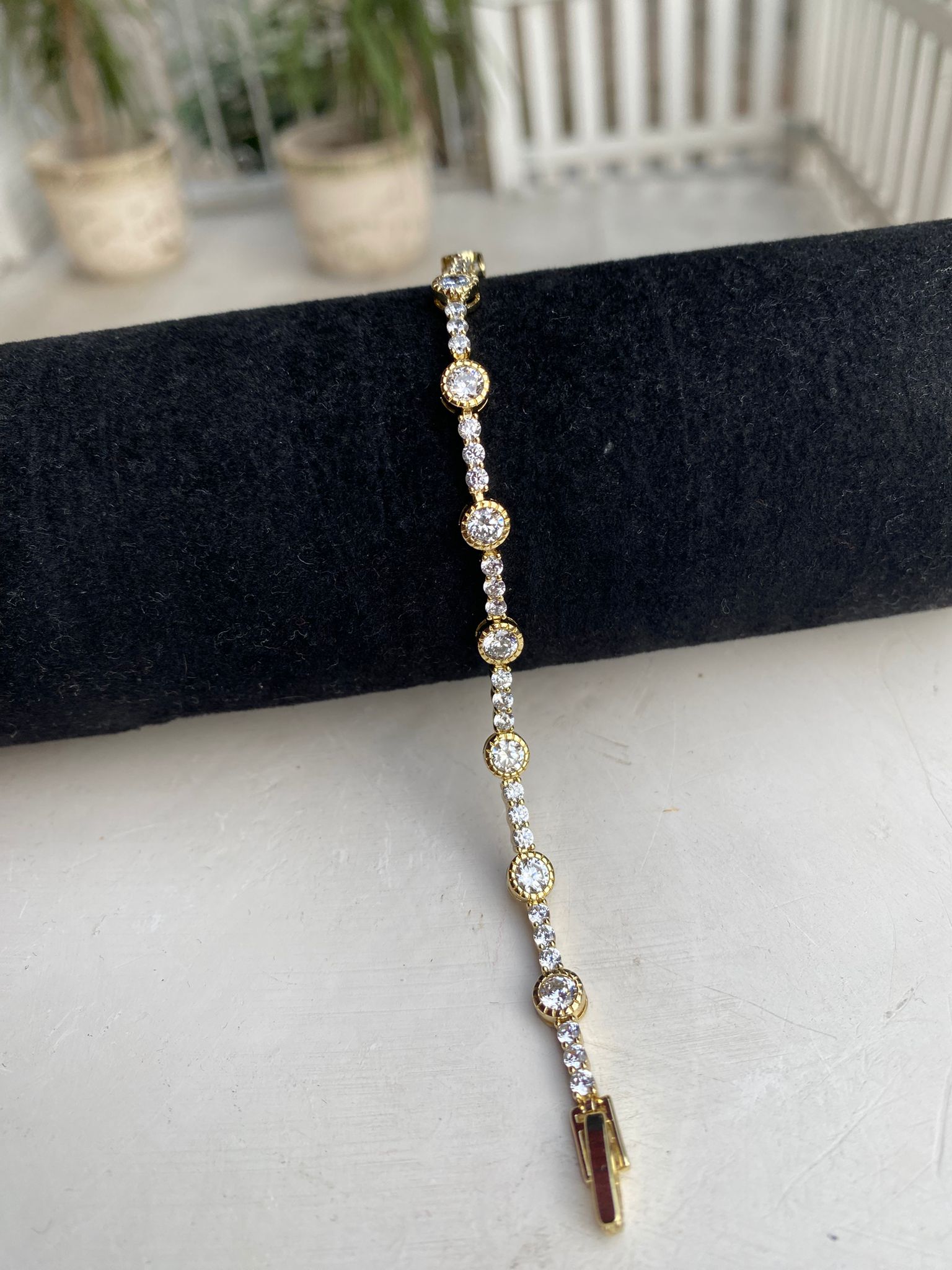 Xuping Bileklik Modeli 1065