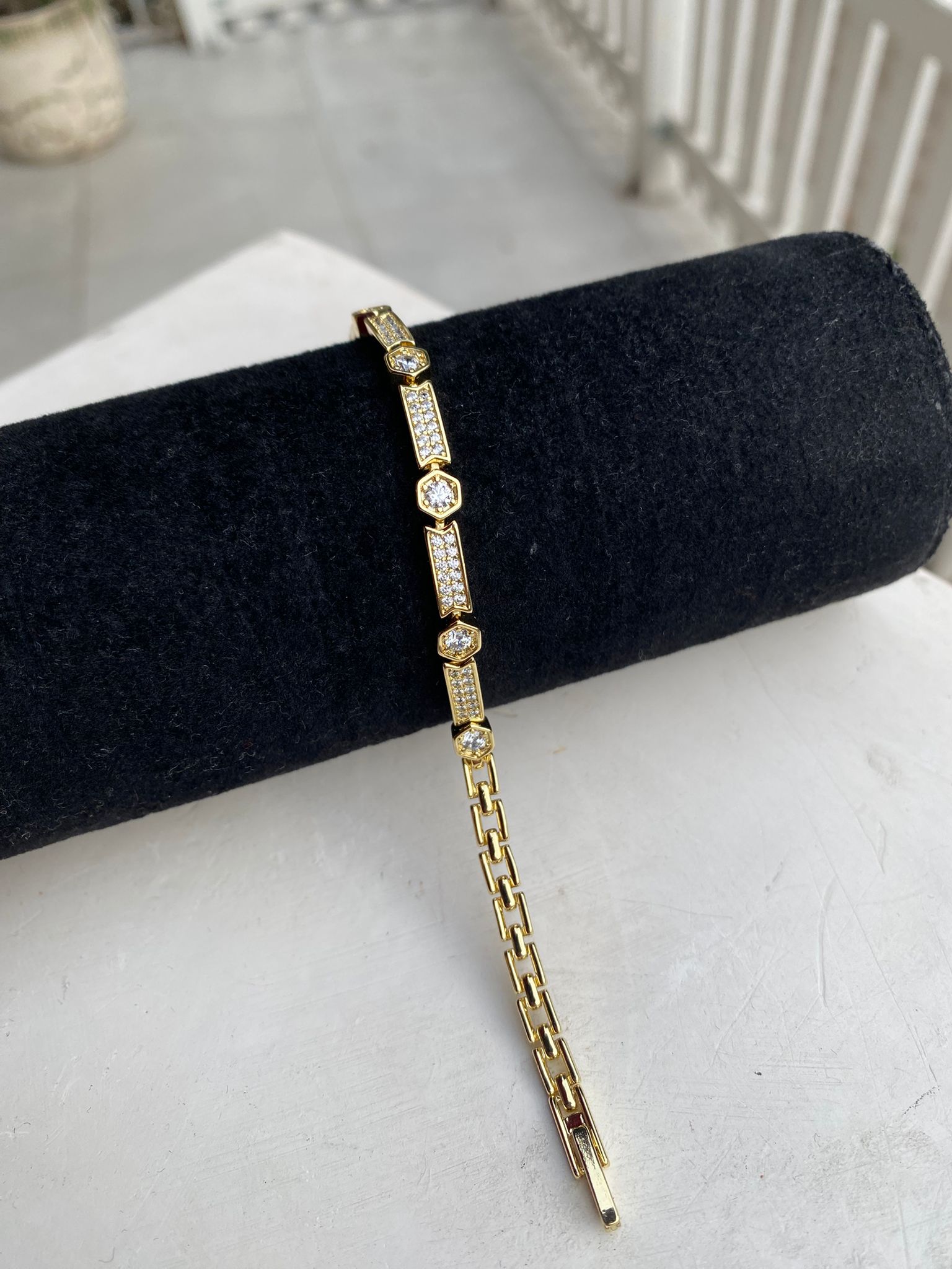 Xuping Bileklik Modeli 1063