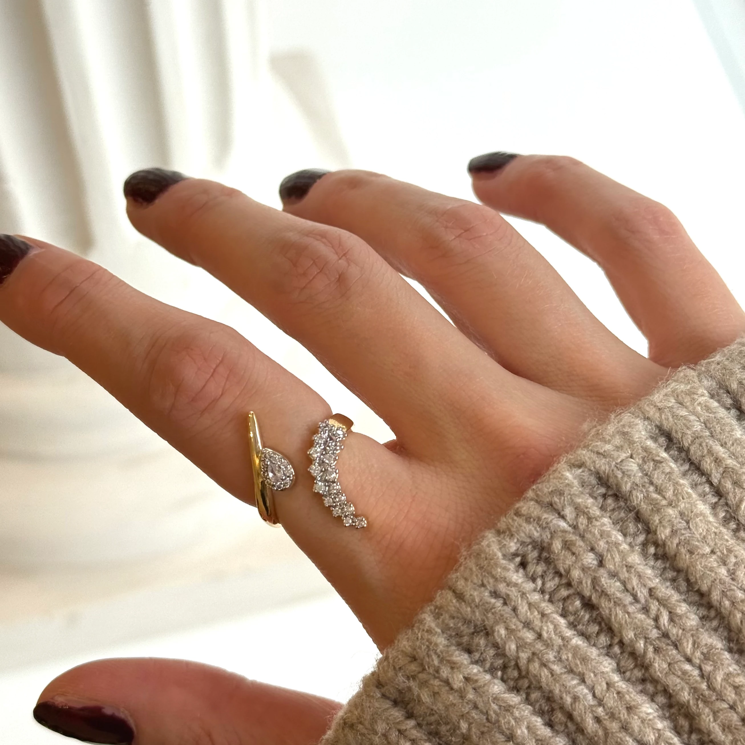 Tasarım Taşlı Yüzük 3028