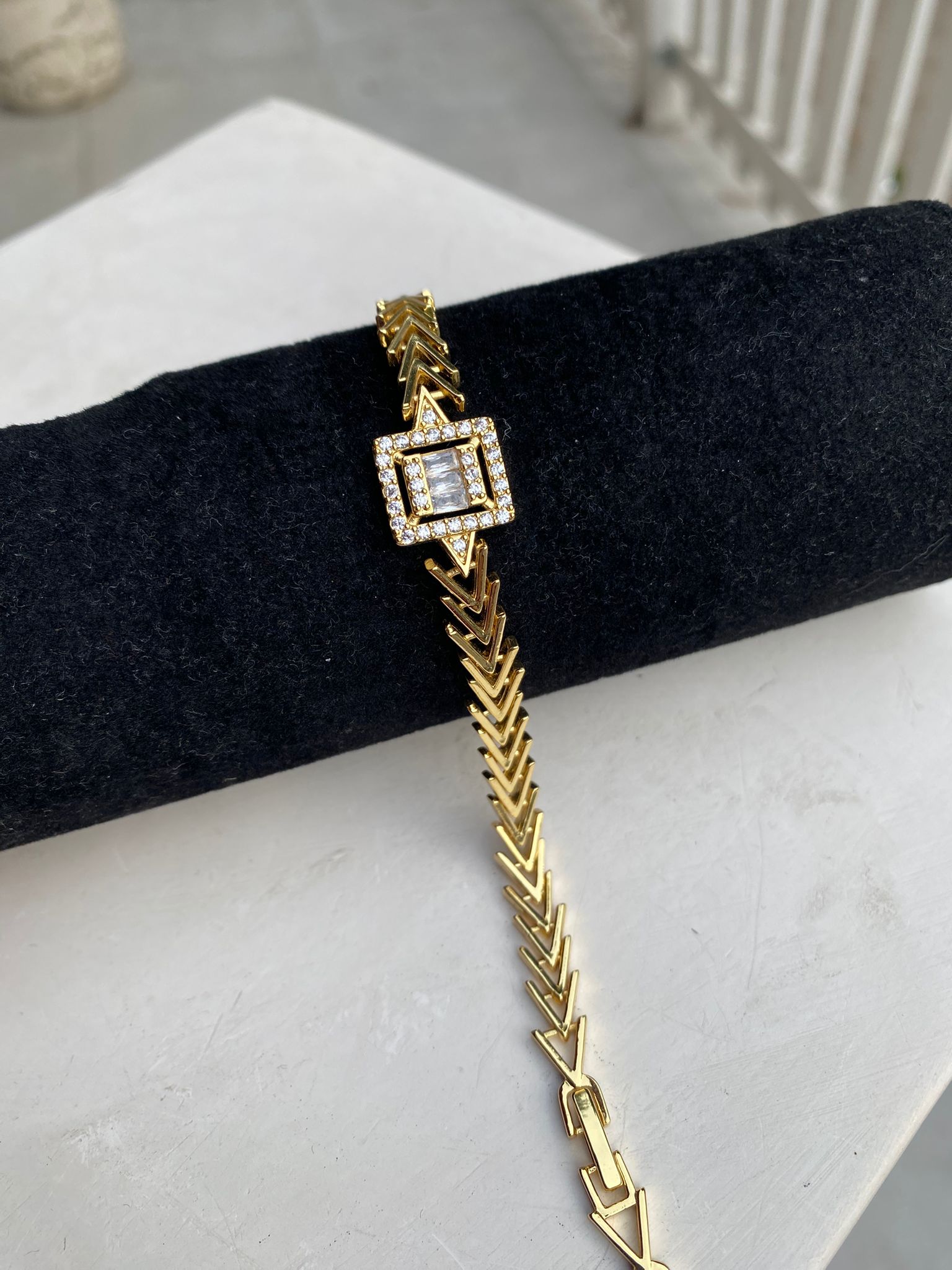 Xuping Baget Bileklik Modeli 1059