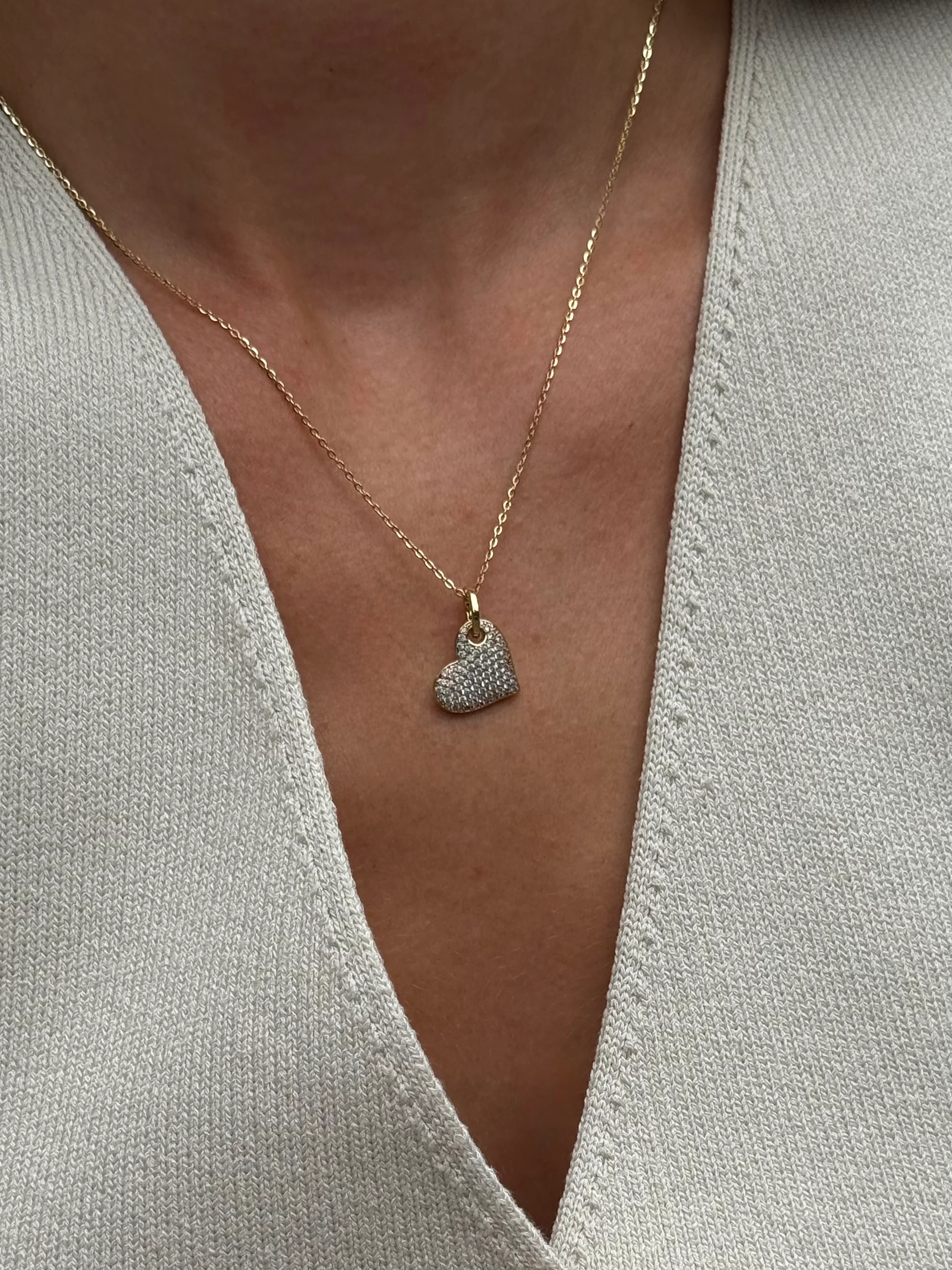 Gömme Taş Kalp Kolye