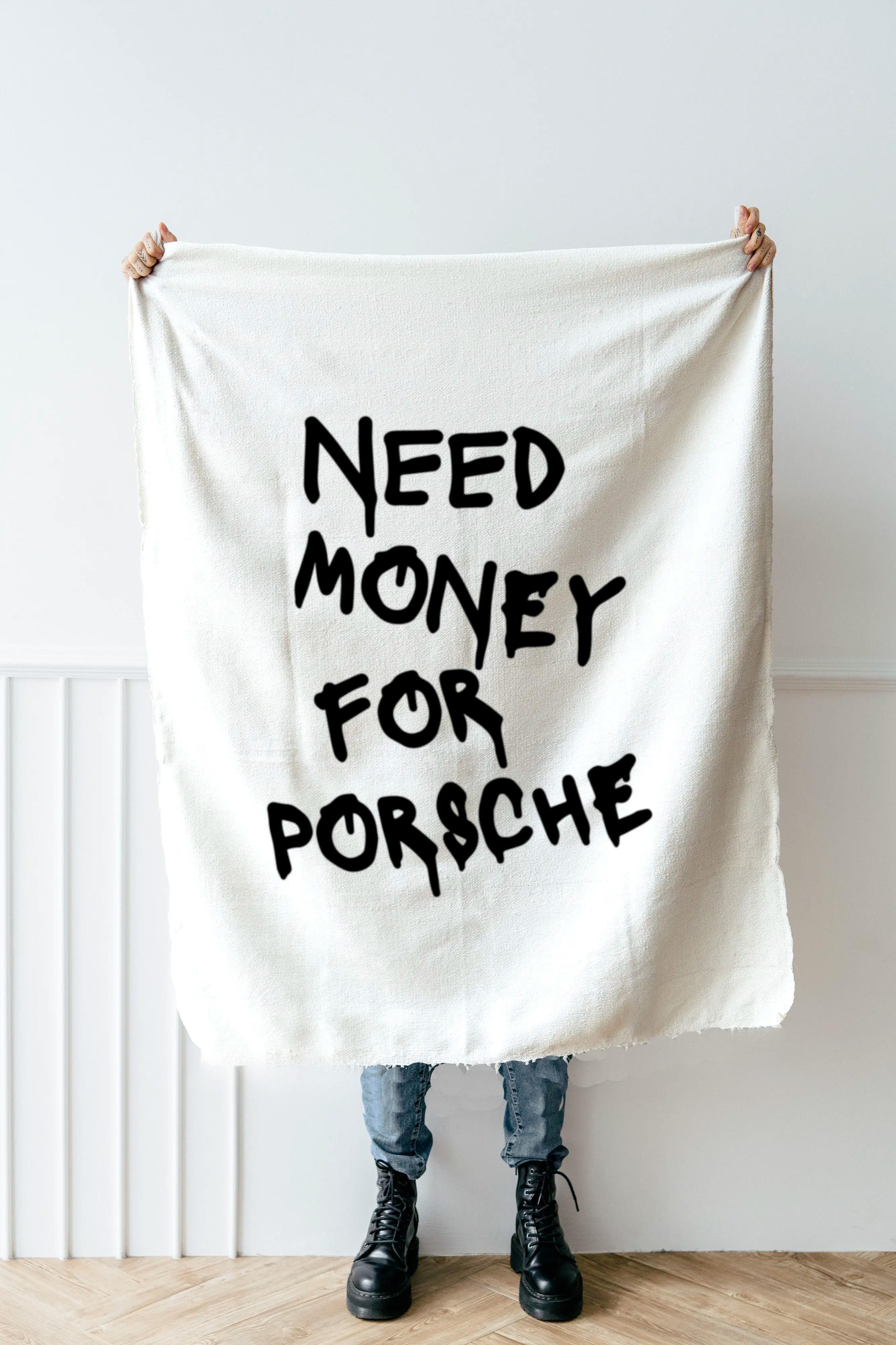 Need Money For Porsche - Duvar Örtüsü