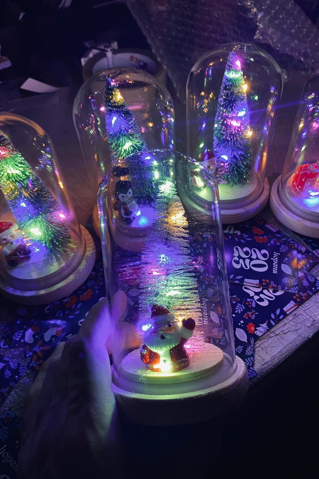 Yılbaşı Noel Temalı Işıklı Teraryum 