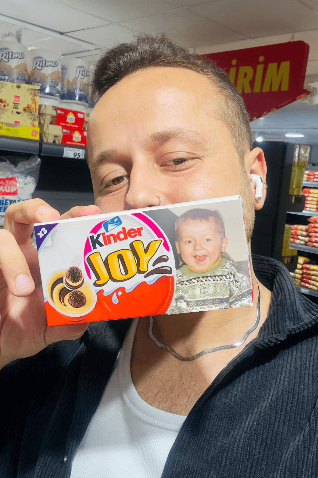 Kişiye Özel Kutu İçerisinde Kinder Joy Seti