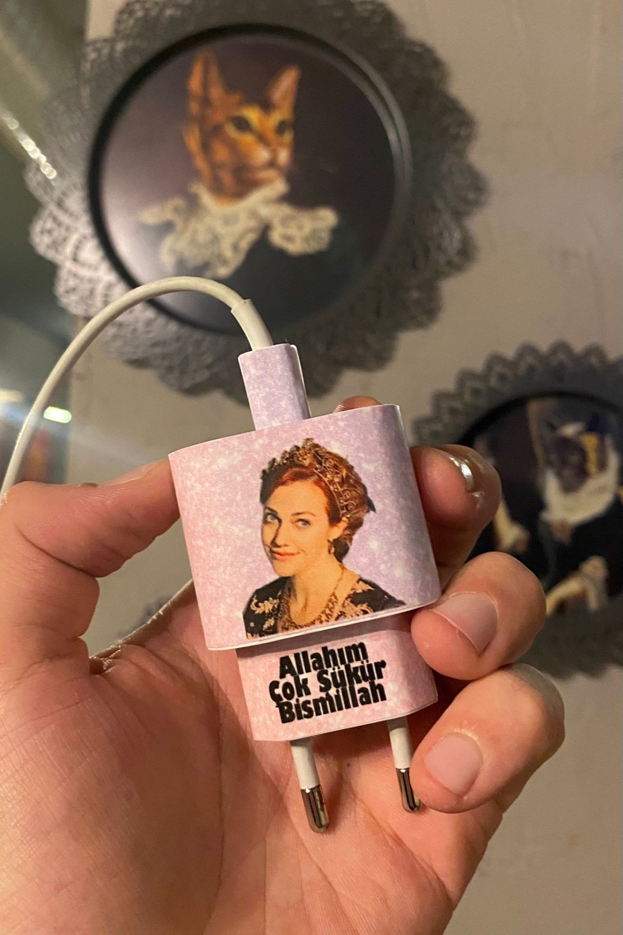 iPhone 20W Şarj Aleti Kaplaması - Hürrem Çok Şükür