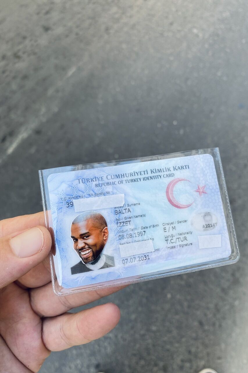 Kimlik Koruma Kılıfı - Kanye West