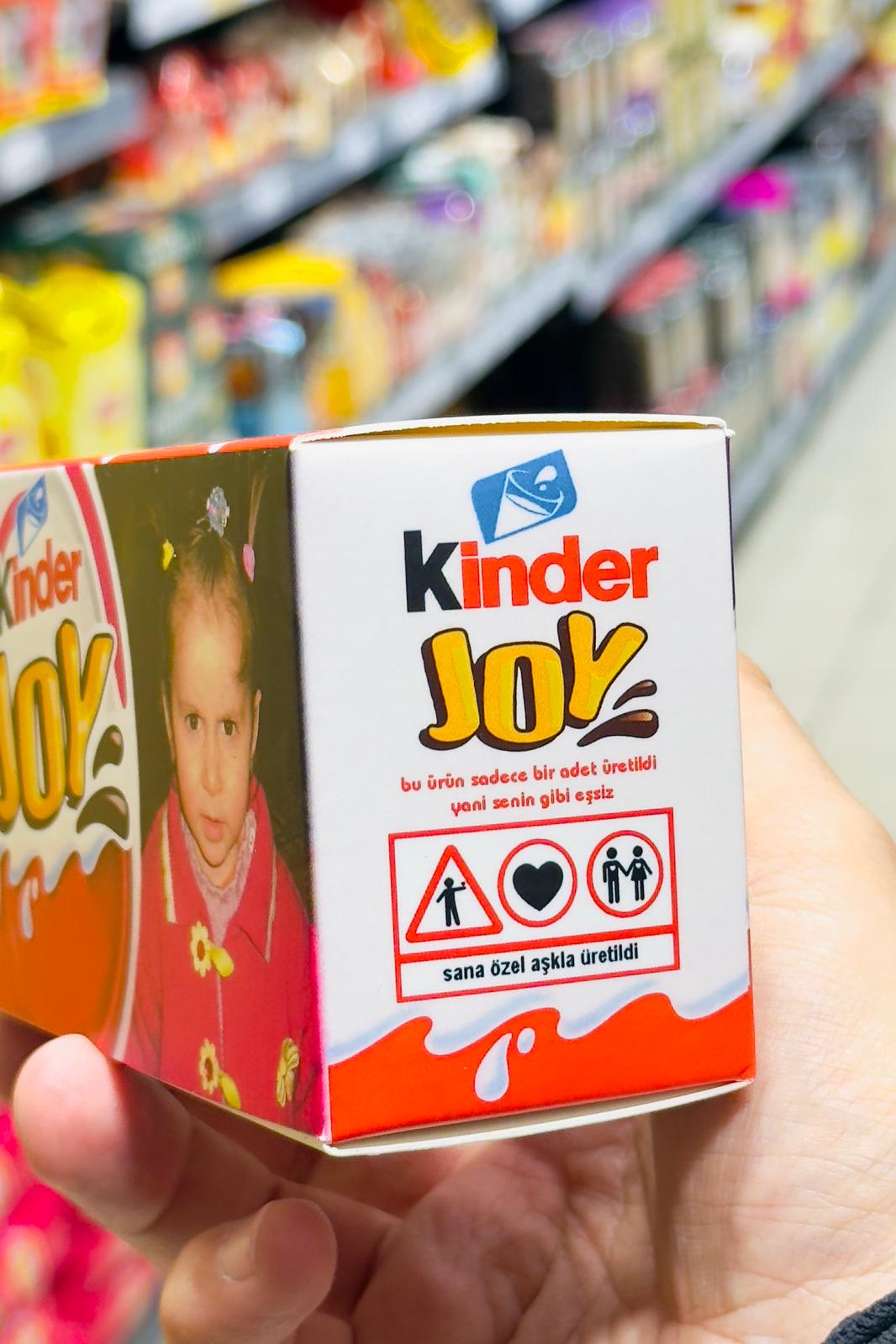Kişiye Özel Kutu İçerisinde Kinder Joy Seti