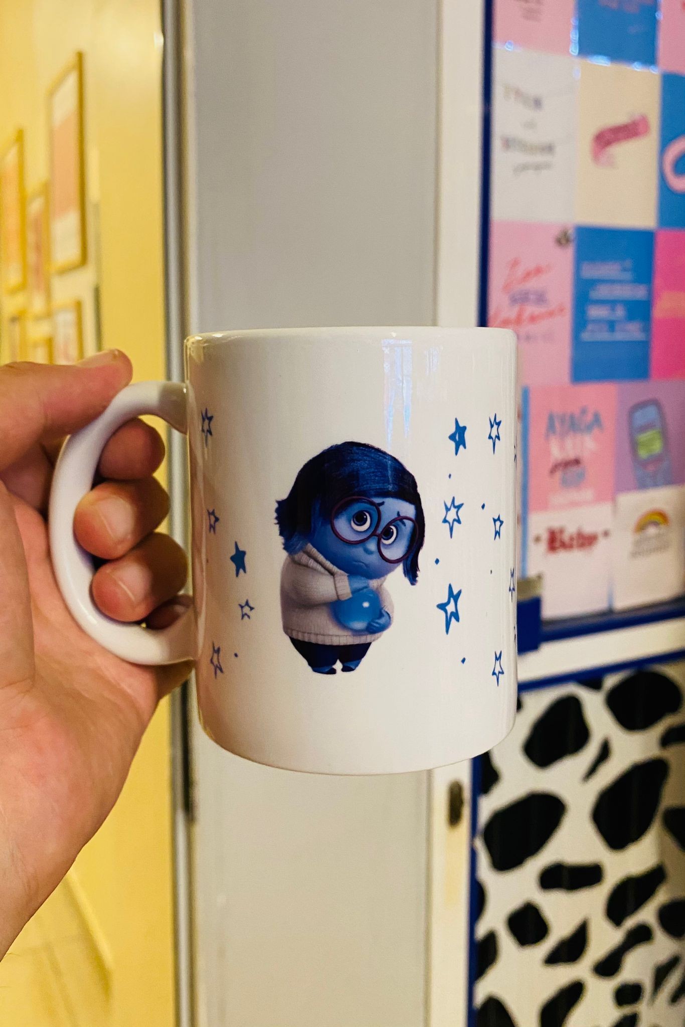 Beyaz Kupa- Inside Out Üzgün Sadness