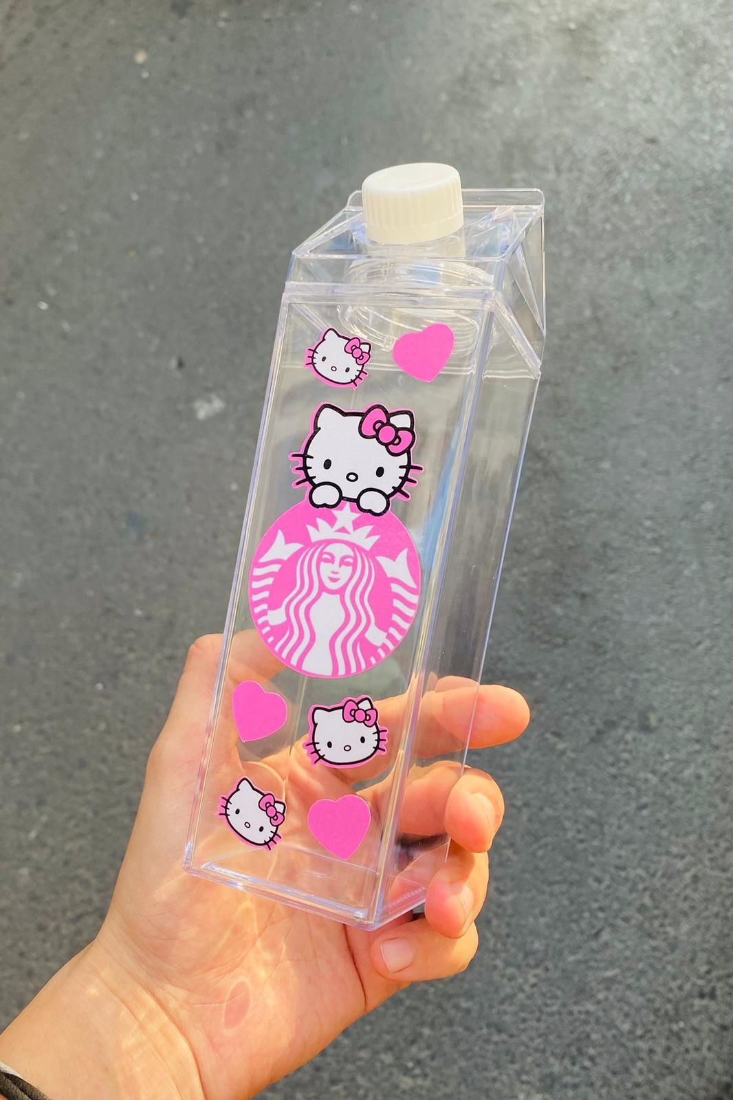 Kalpli Hello Kitty Starbucks Süt Kutusu Tasarımlı 500ml Mika Matara Suluk