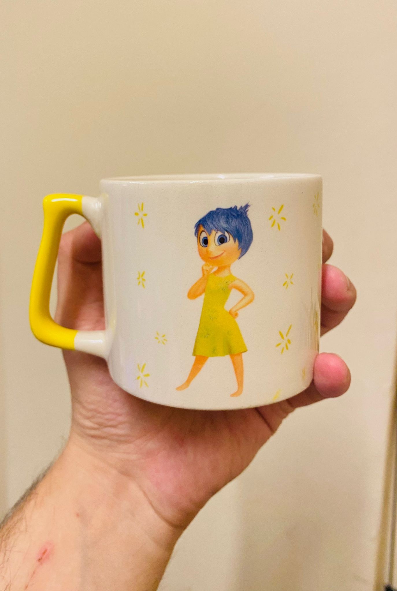 Inside Out Joy Ters Yüz Neşe Sarı Kulplu Kupa Bardak