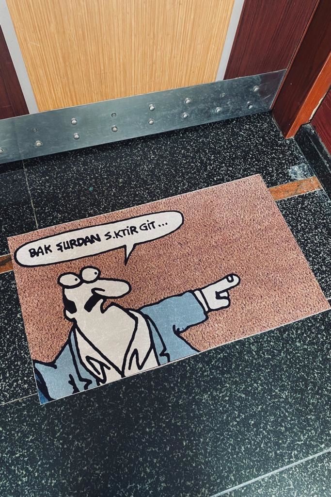 Bak Şurdan Git Hasır Desenli Baskılı Paspas