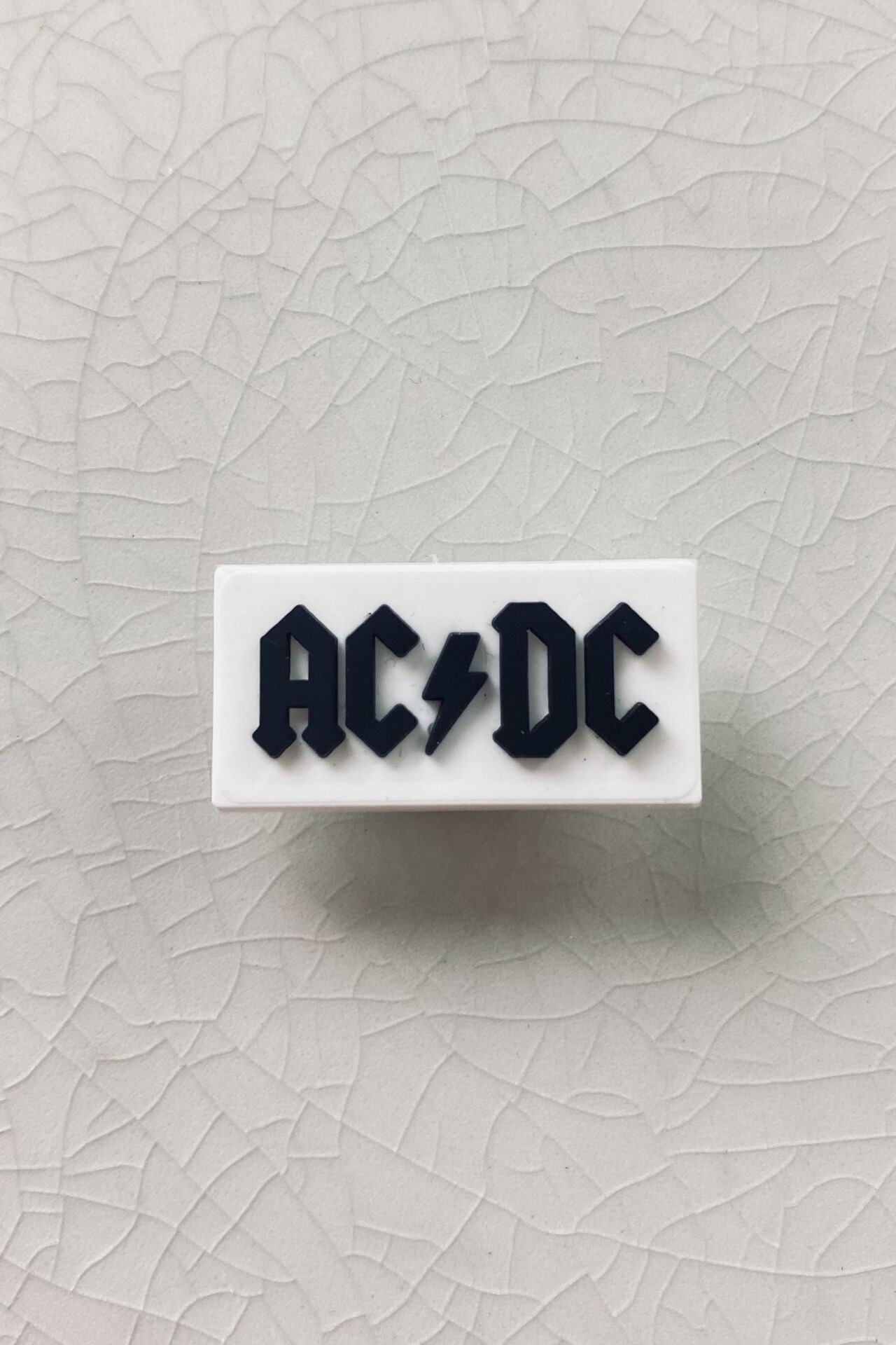 Crocs Terlik Süsü - ACDC 19
