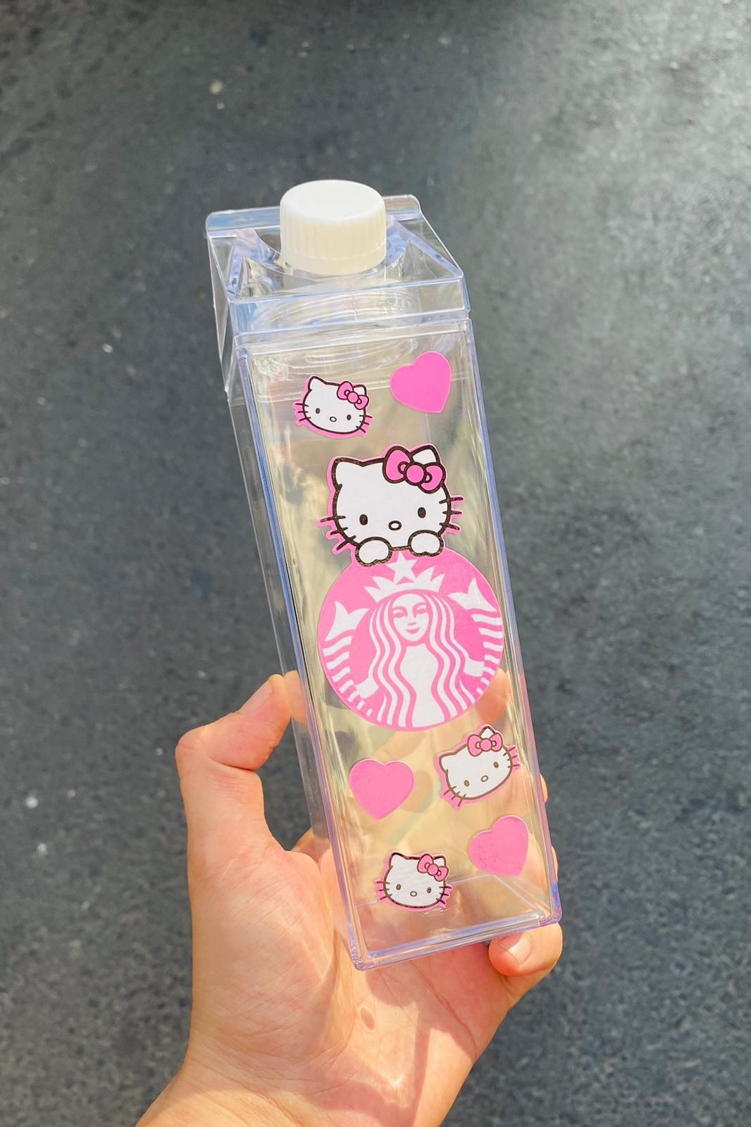 Kalpli Hello Kitty Starbucks Süt Kutusu Tasarımlı 500ml Mika Matara Suluk