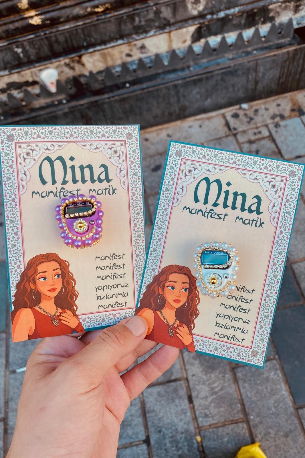 Mina İslam Manifest Matik 
