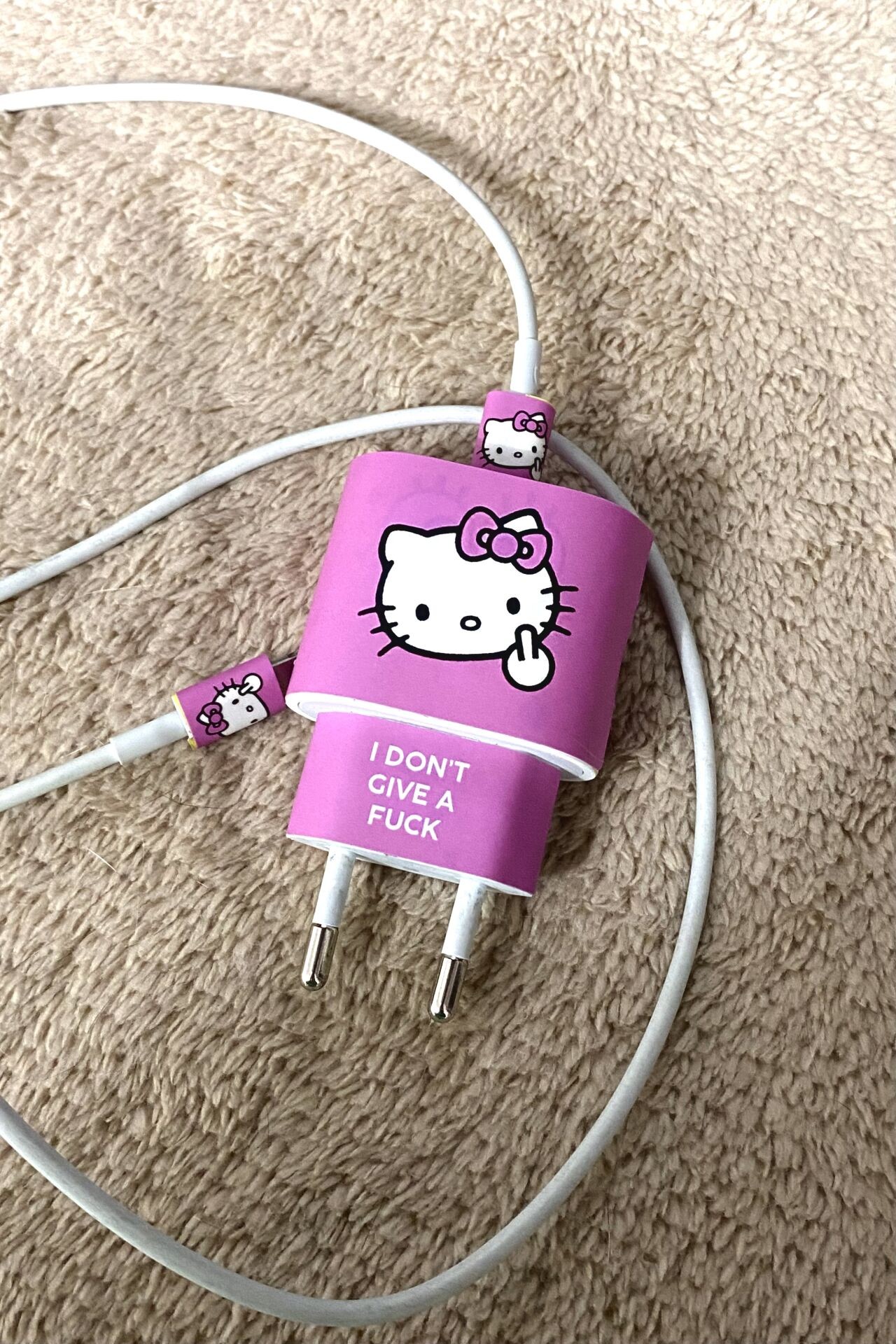 iPhone 20W Şarj Aleti Kaplaması -  I Dont Gıve Hello Kitty